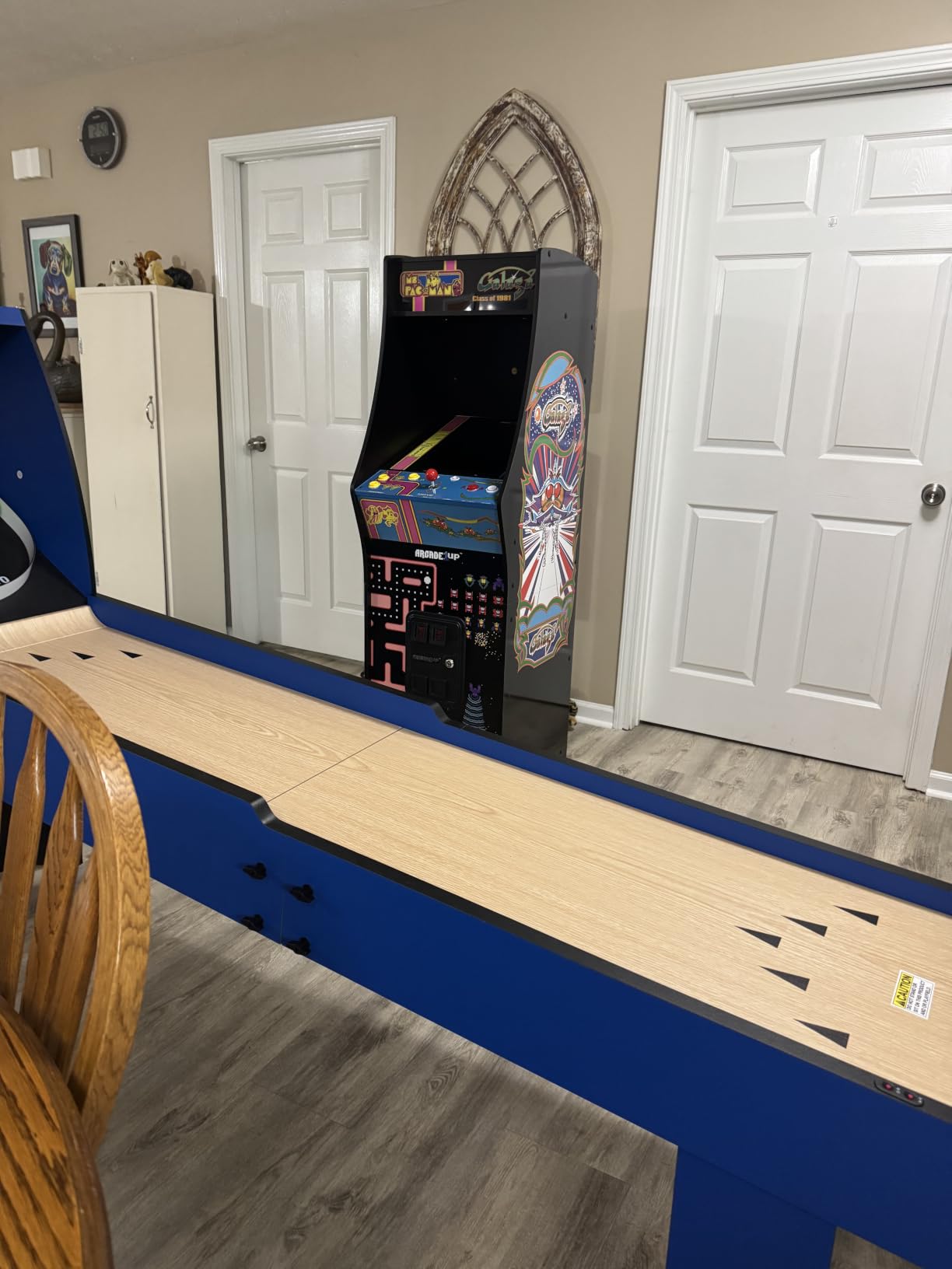 Arcade1Up Ms. Pac-Man Class of '81 Deluxe Arcade, 12 Retro Games | Gaming Cabinet with 17-Inch LCD Screen and Real Feel Joysticks and Buttons customer photo 1