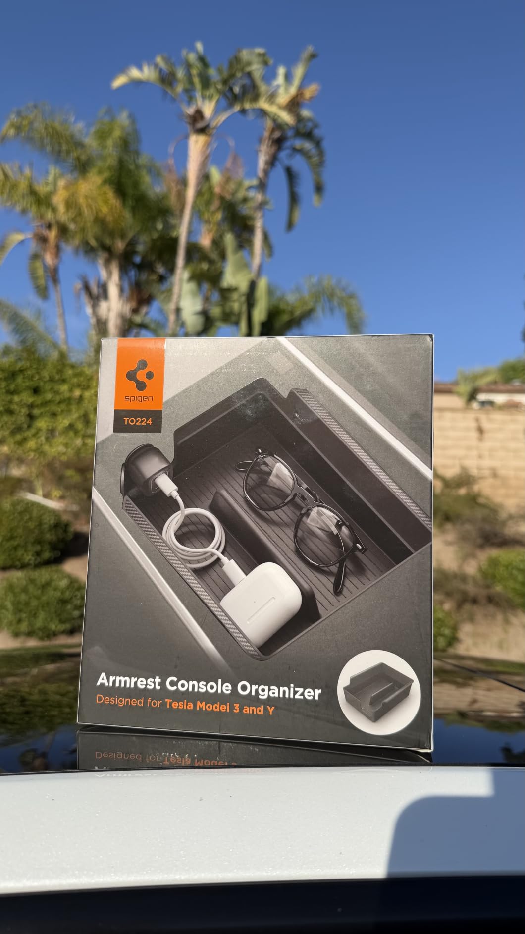 Spigen Armrest Console Organizer for Legacy Tesla Model Y & 3 | Only Model Y (2020-24) & Model 3 (2017-23) - Not for Model Y Juniper (2026/25) and Model 3 Highland (2026/25/24) customer photo 1