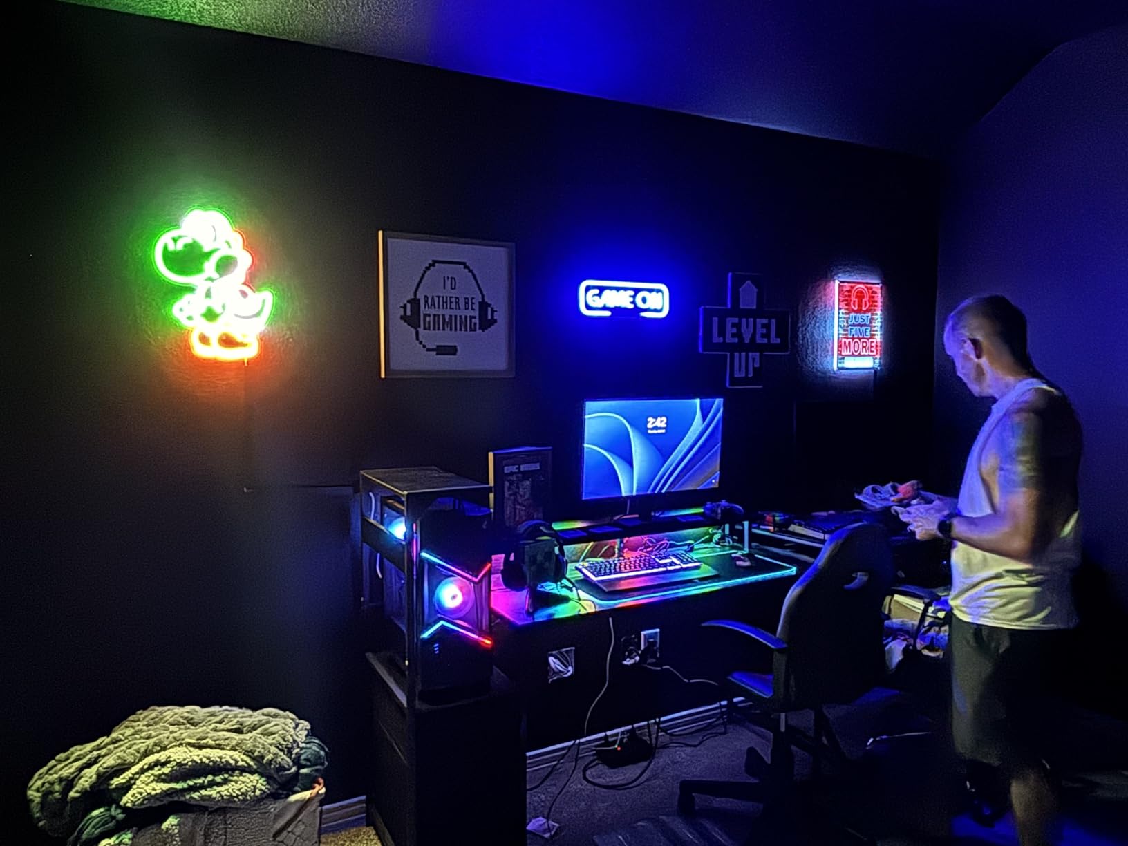 Kavaas Gamer Neon Sign, Neon Controller Sign for Gaming Room Decor - Gaming Neon Sign for Teen Boys Room Decor - Best Gamer Gifts for Teenage Boys, Kids customer photo 2
