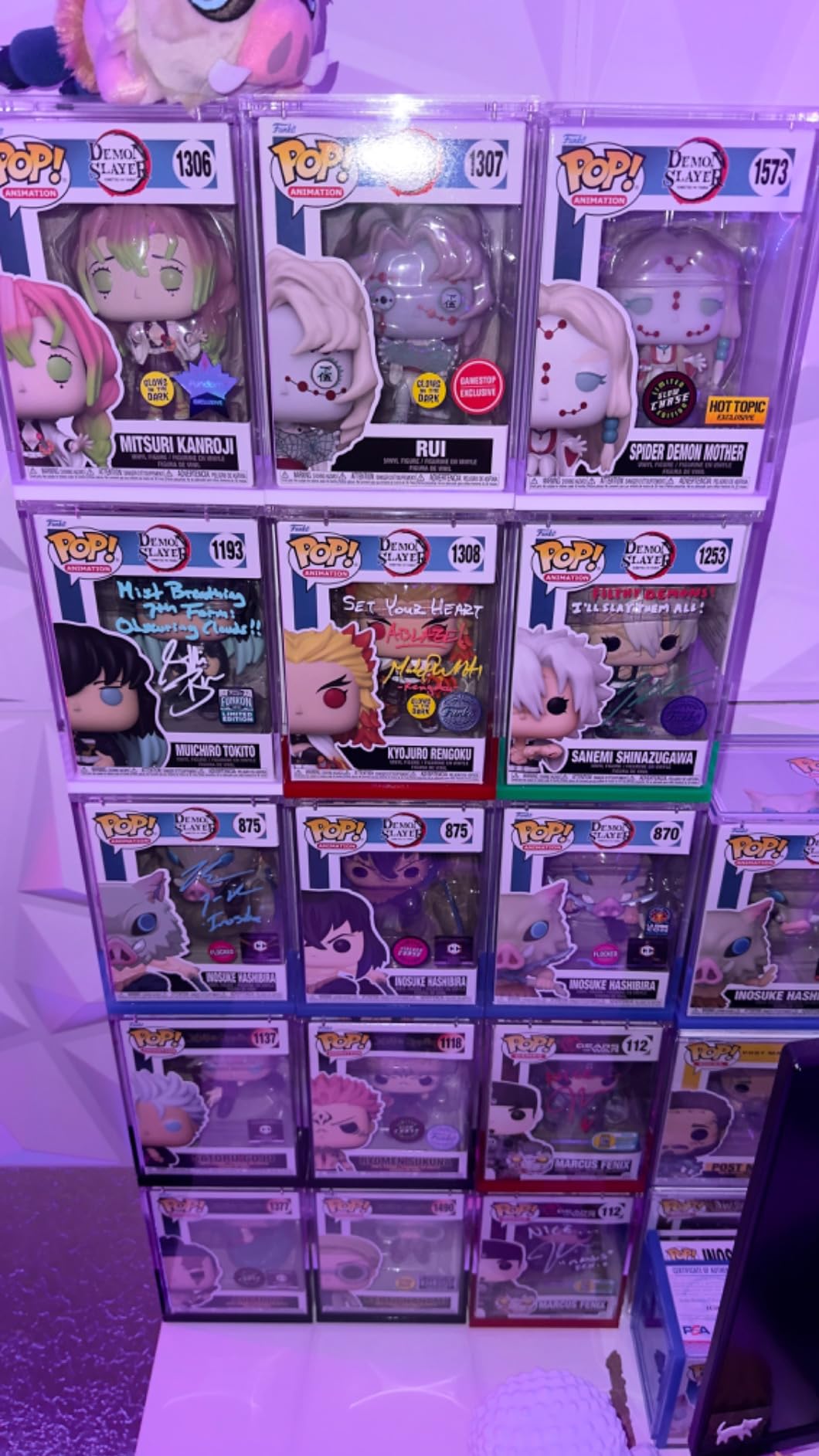 Dinavio Crafthouse Funko Pop Protector - Acrylic Display Case - Sturdy Stackable Design - 4mm Case for 4