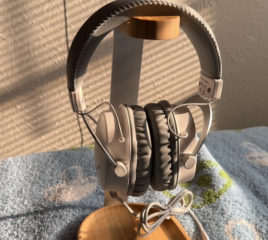 FIFINE H9 Wired Gaming Headset with Microphone, 3.5mm and USB Connectivity | 50mm Drivers, 7.1 Surround Sound, Lightweight, Soft Ear Cushion, Detachable Boom Mic, USB Control Box, for PC, Xbox, PS4/5 customer photo 1
