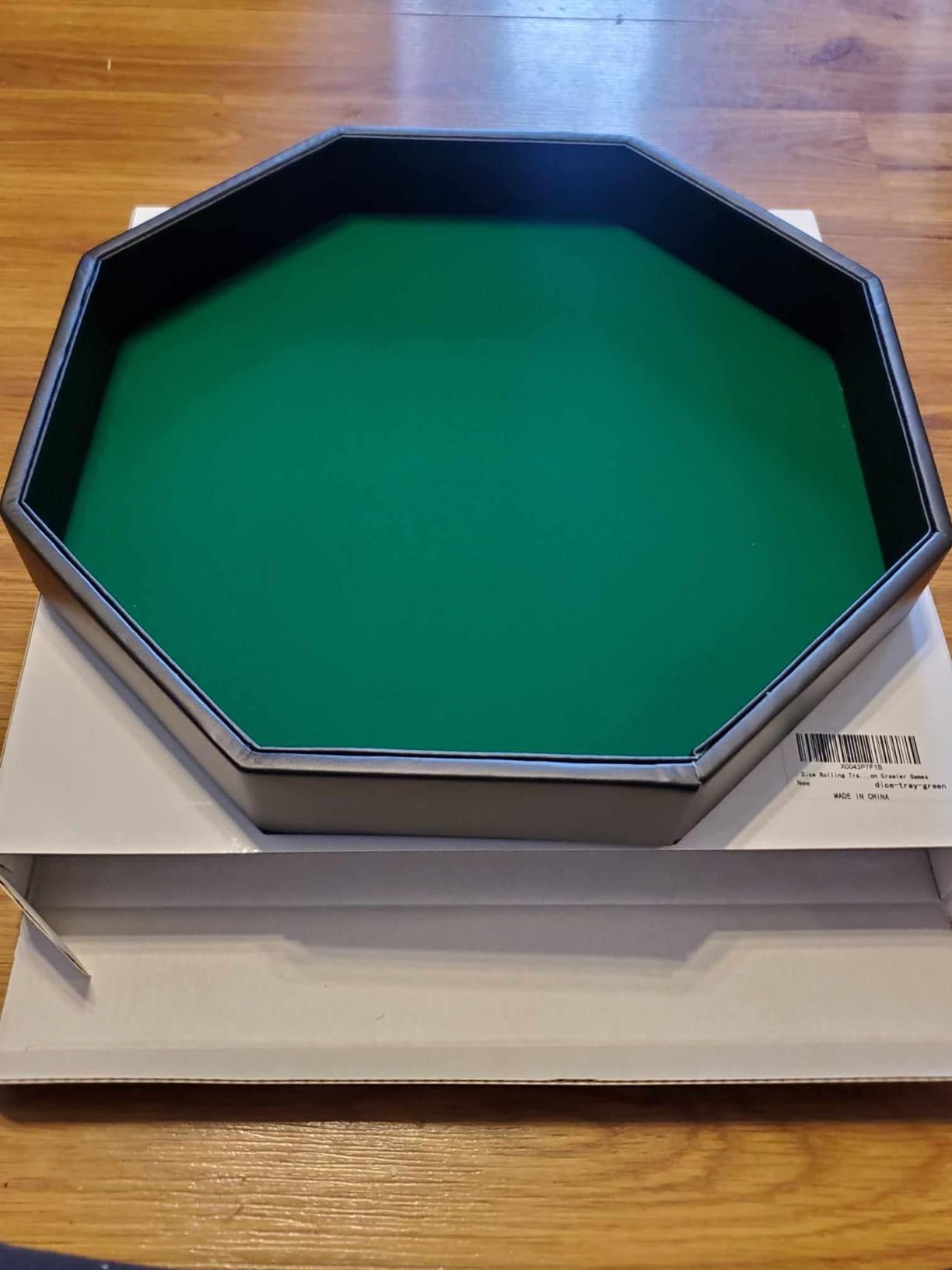 Dice Rolling Tray, Felt Lined PU Leather Octagon Dice Tray for Dungeon Crawler Games, Red customer photo 1