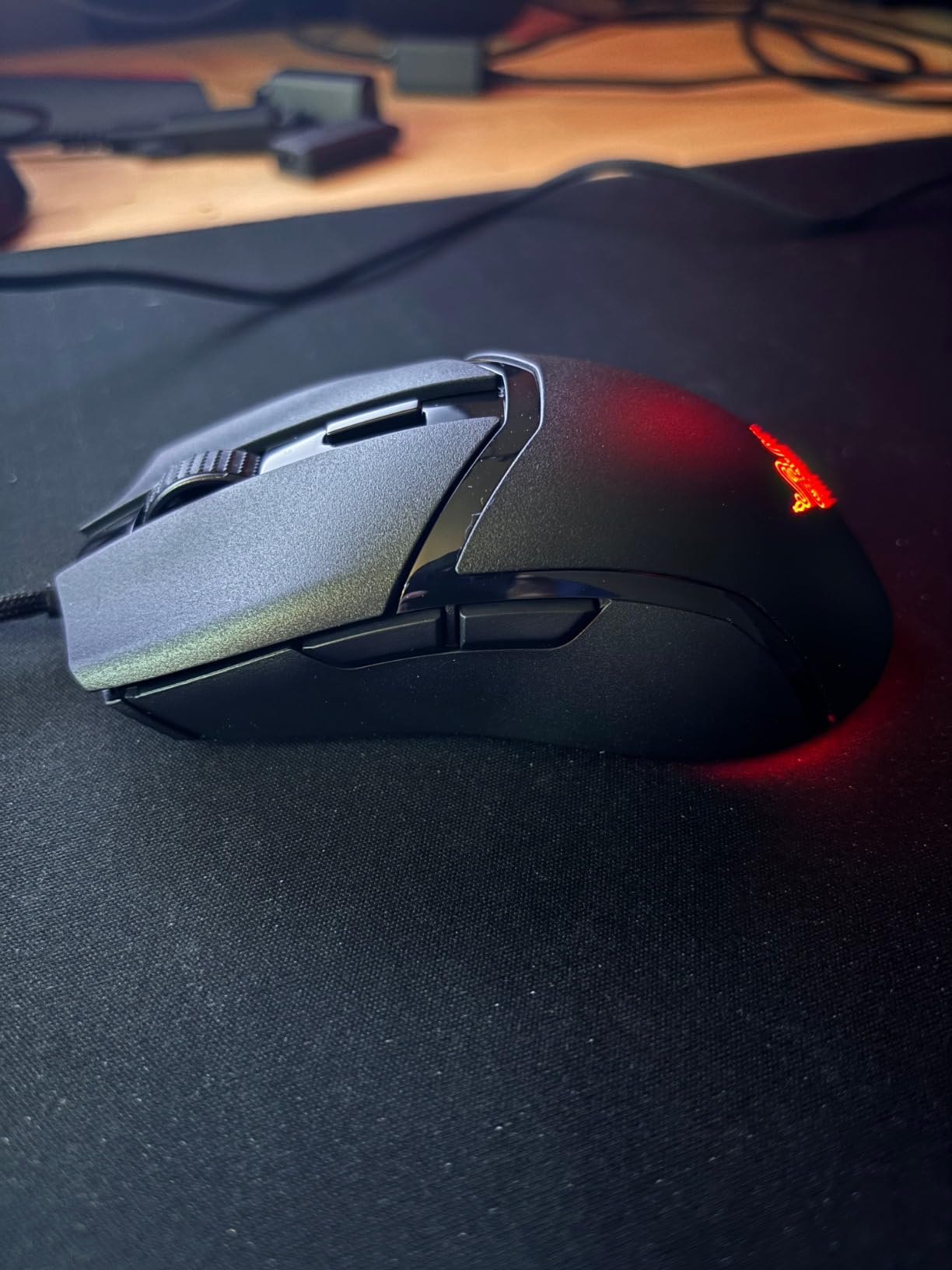 Razer Cobra Wired Gaming Mouse, Gen-3 Optical Switches, 58g, Black | Chroma RGB Lighting with Underglow, Precise 8500 DPI Optical Sensor, 100% PTFE Mouse Feet customer photo 1