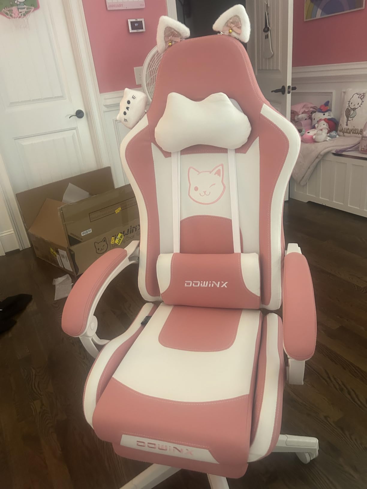 Dowinx Gaming Chair with Cat Ears and Massage Lumbar Support, Ergonomic Computer Chair with Footrest and Headrest, Comfortable Reclining Game Chair 290lbs for Adults, Black Pink customer photo 1