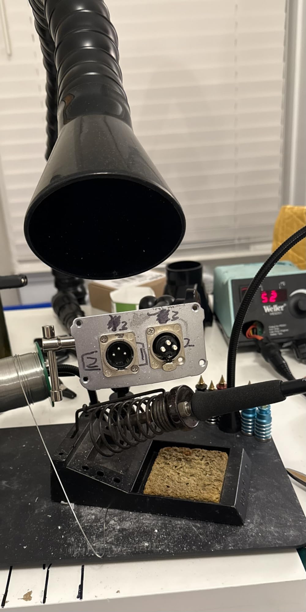 FumeClear FC-2002A Laser Fume Extractor with Outdoor Vent for Odor Removal | For F/S/P/D/M Series 5-40W Laser Engraver & Cutter, 3D Printer, Welding, 153CFM, 12 Filters for Fumes, Dust & Other VOCs customer photo 1