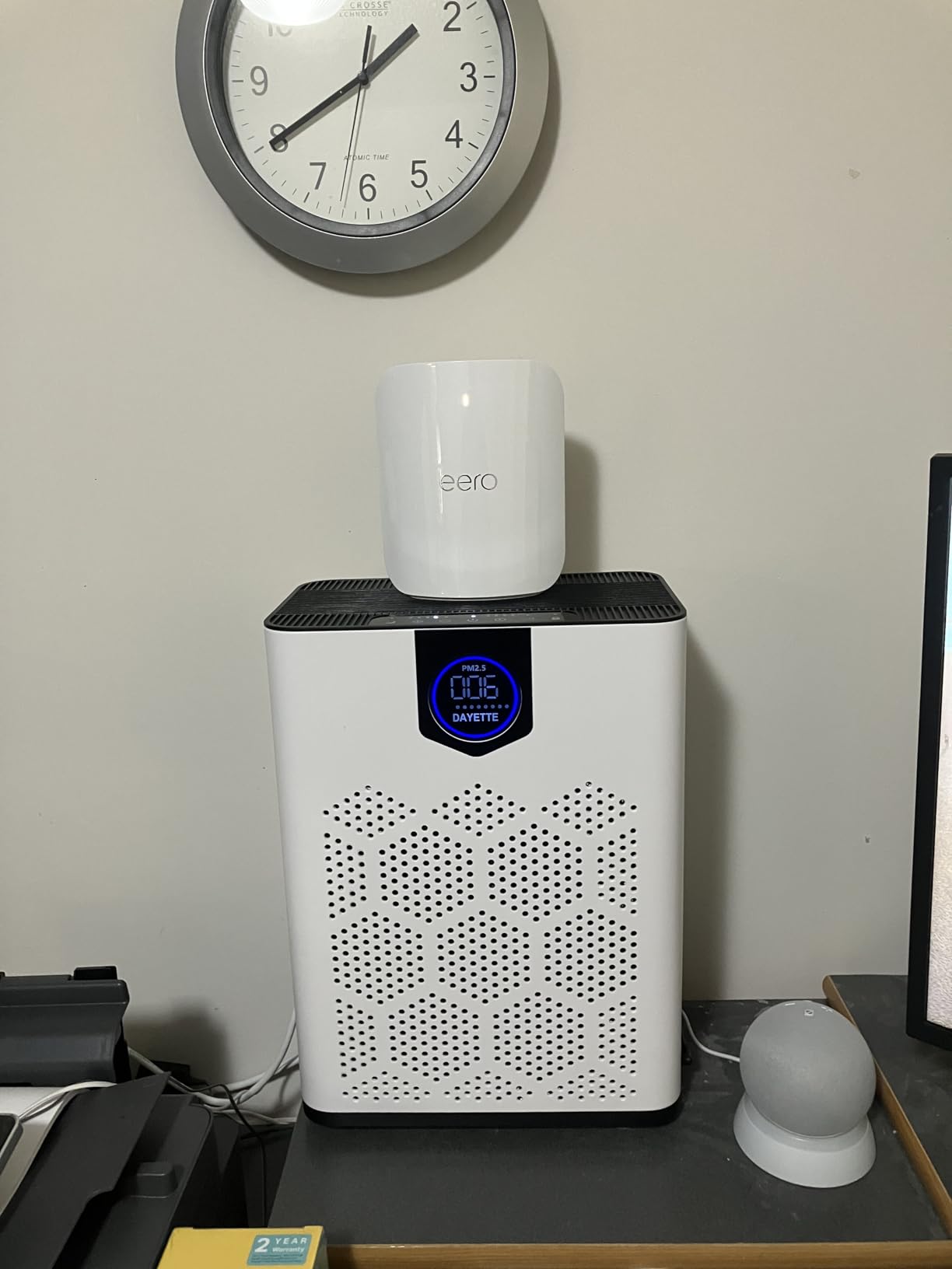 Amazon eero Pro 7 Tri-Band Mesh Wi-Fi 7 Router (3-Pack) - Plans up to 5 Gbps, Coverage up to 6,000 sq. ft. customer photo 2