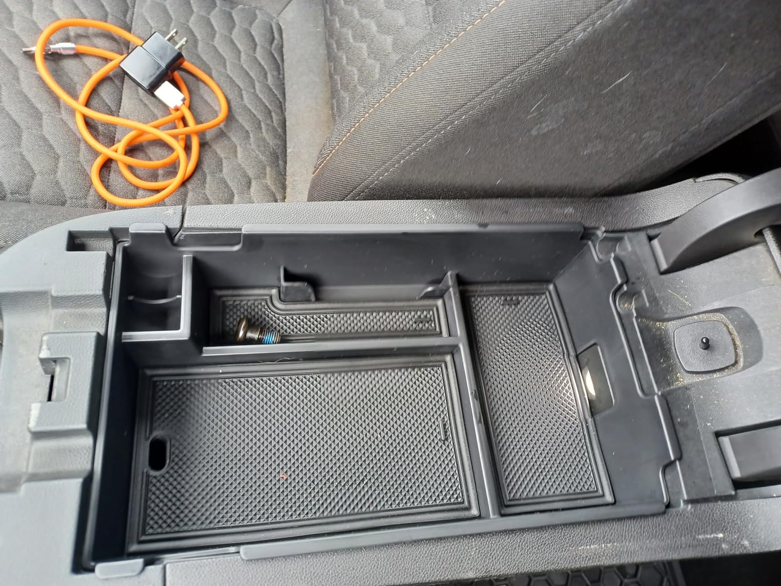 RUNROAD Center Console Organizer For 2018-2024 Chevy Equinox Accessories customer photo 2
