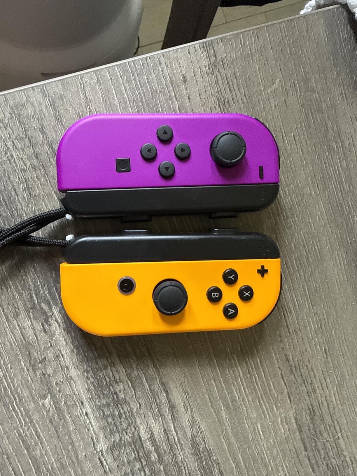 Nintendo Joy-Con (L)/(R) - Pastel Purple/Pastel Green customer photo 2