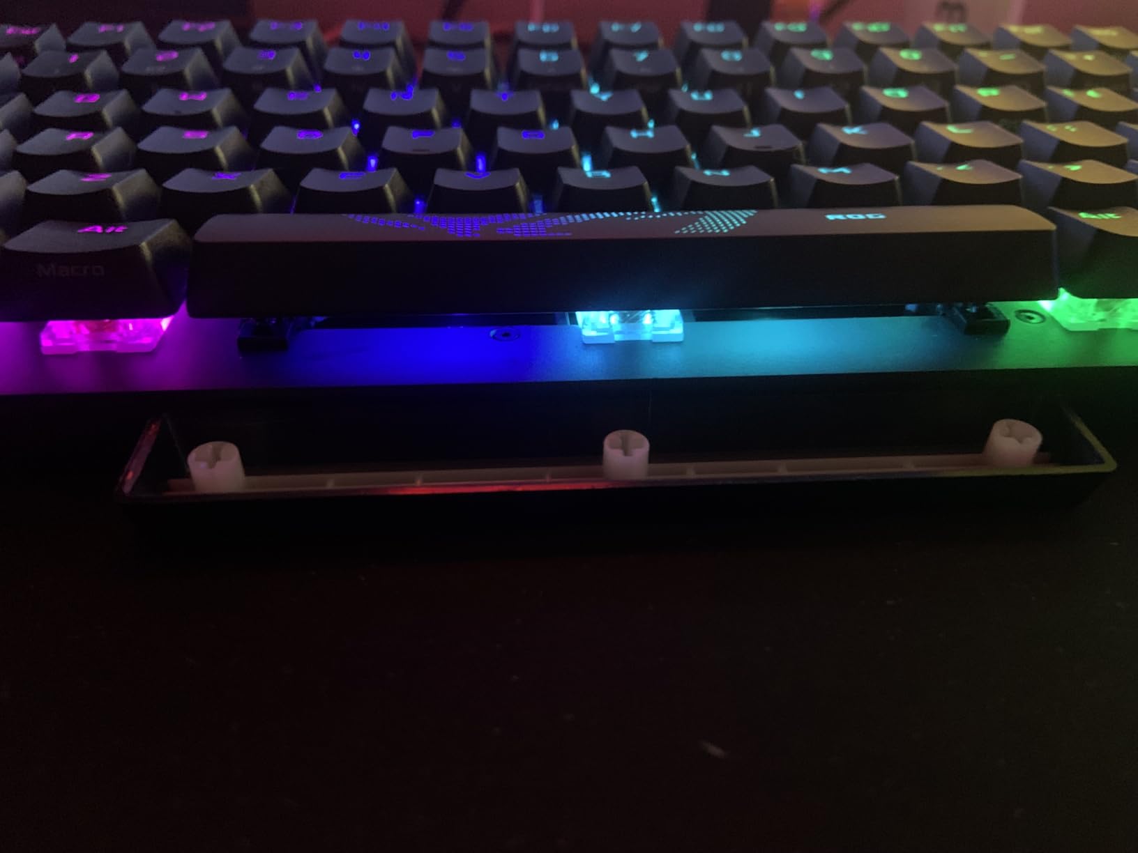 ASUS ROG Strix Scope II 96 Wireless Mechanical Gaming Keyboard - 96% Full-Size, Tri-Mode Connectivity, Hot Swappable Pre-lubed ROG NX Snow Linear Switches, PBT Keycaps, RGB, PC/Mac Support customer photo 2