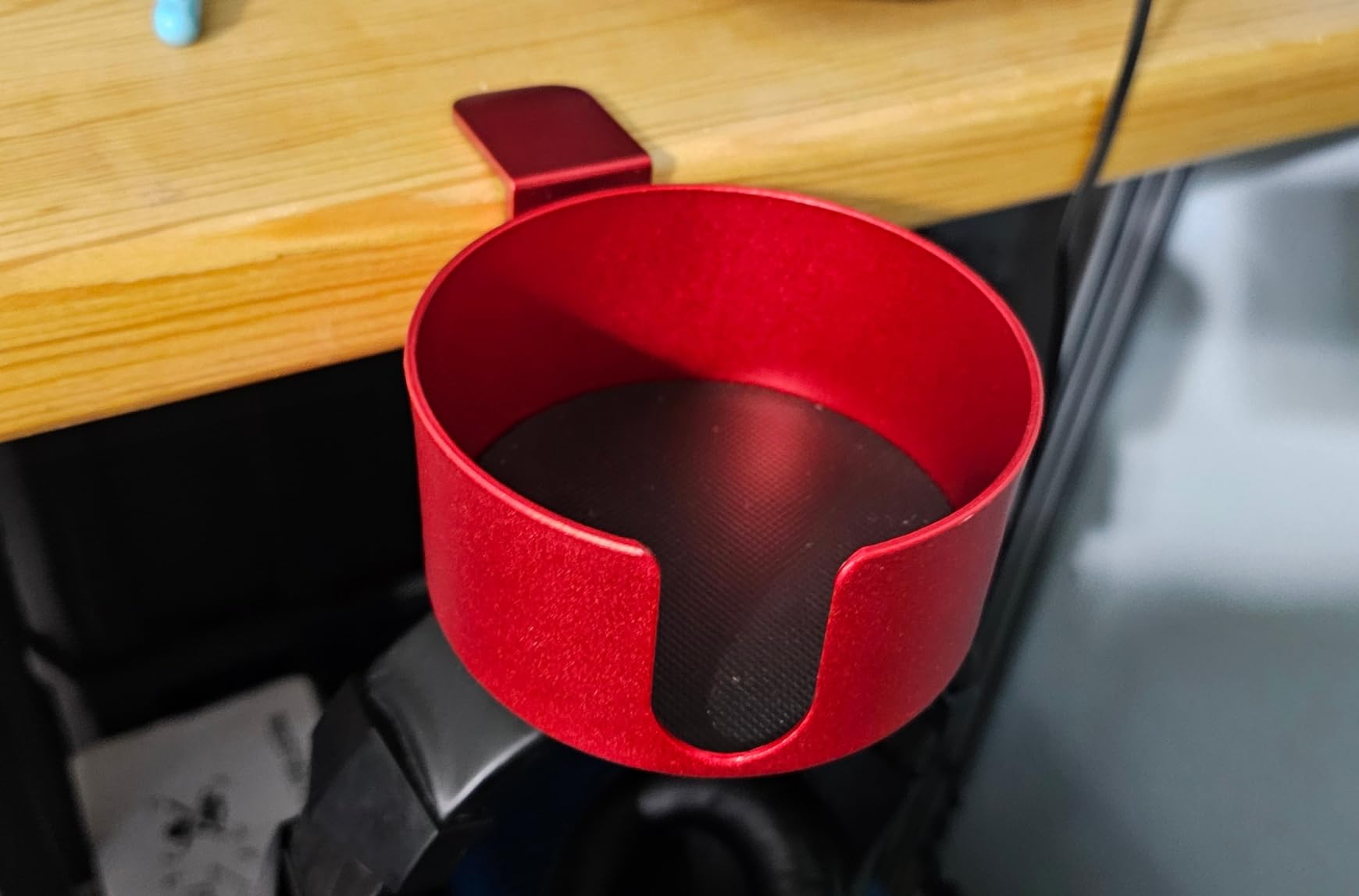 360° Rotating Desk Cup Holder, Anti-Spill Metal Cup Holder for Desk - Sturdy & Durable, Easy to Install, Desk Cup Holder Clamp on Cup Holder for Coffee Mugs Stanley YETI Bottles, Pencil Holder customer photo 2