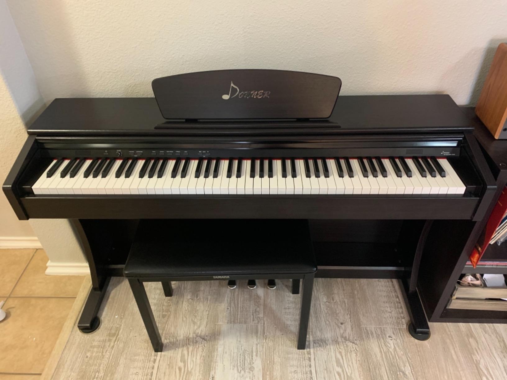 Donner DDP-400 Digital Piano with 88 Key Progressive Weighted Keyboard, Premium Upright Piano Keyboard for Professional, Bundle with Headphone, Bluetooth, Record, 138 Tones, 100 Rhythms, LCD, Brown customer photo 2