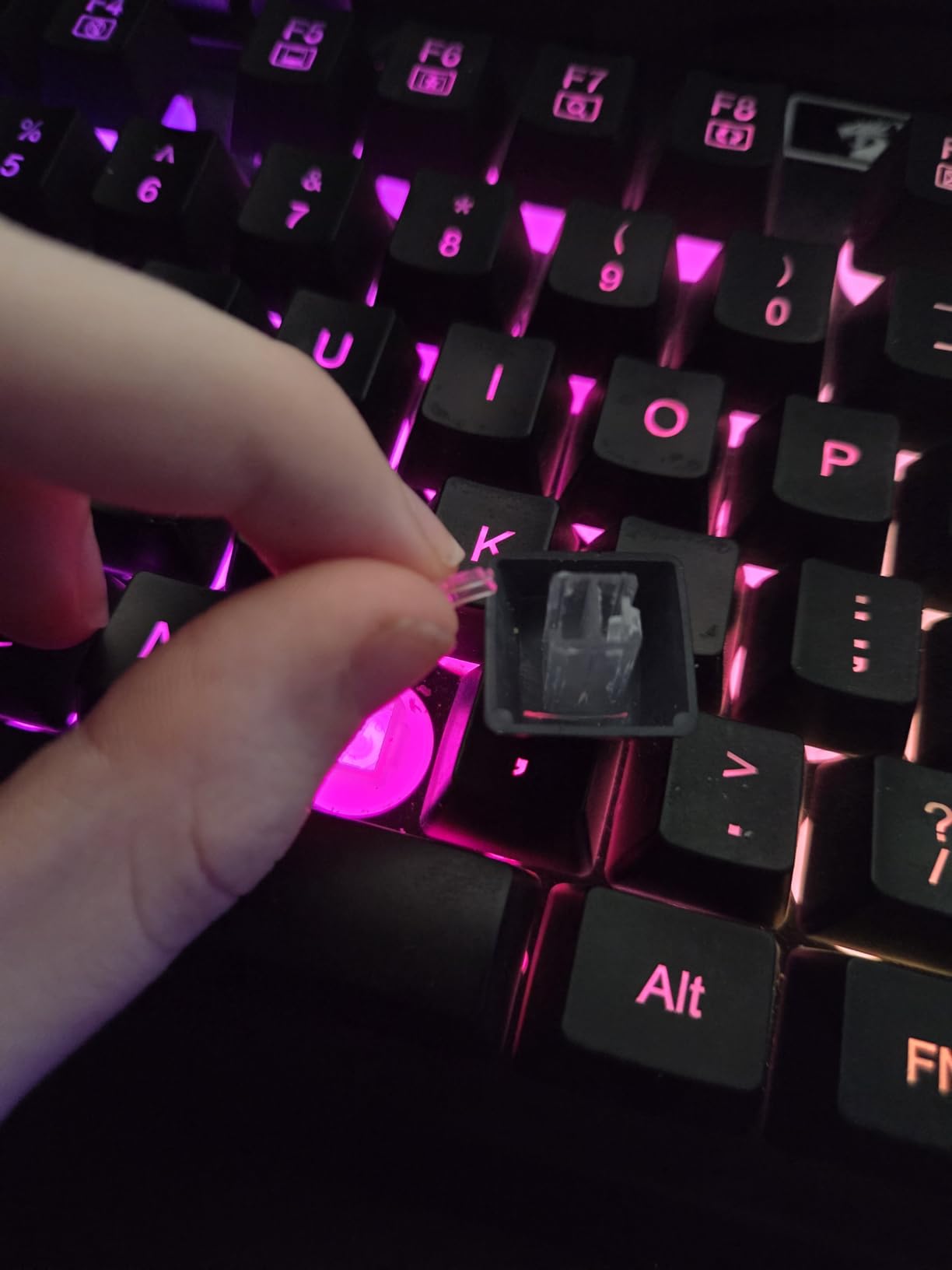 Redragon K513 RGB Membrane Gaming Keyboard, Standard 104 Keys Linear Mechanical-Feel Keyboard w/ 5 Extra On-Board Macro G Keys, Dedicated Media Control, Solid Metal Top Case customer photo 2