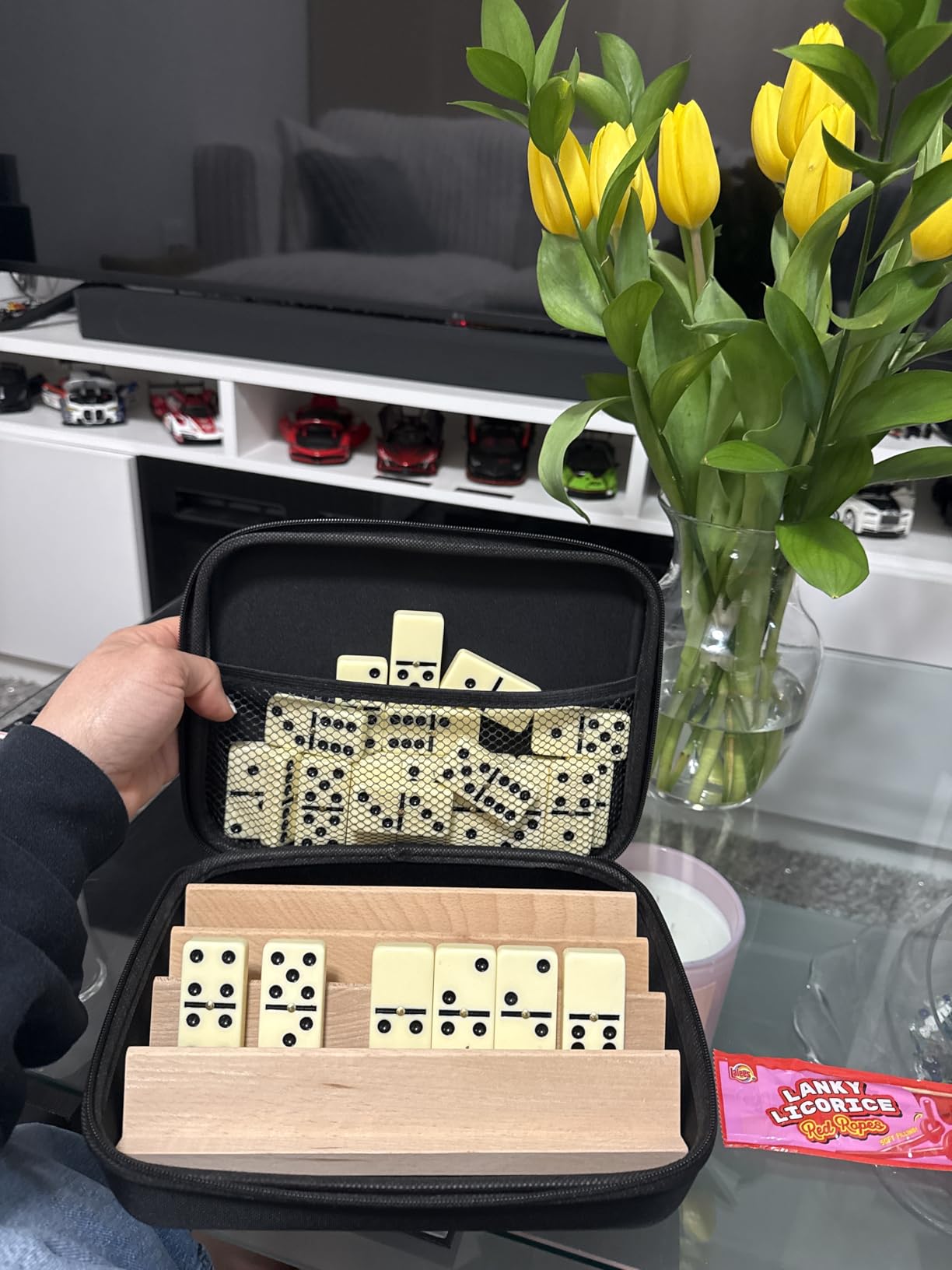 Dominoes Set Adults with 4 Wooden Racks/Trays Double Six Dominoes Travel Set with Portable Case Double 6 Dominoes Set with 4 Tiles Holders 28 Tiles Dominos Set Family Classic Board Games White customer photo 1