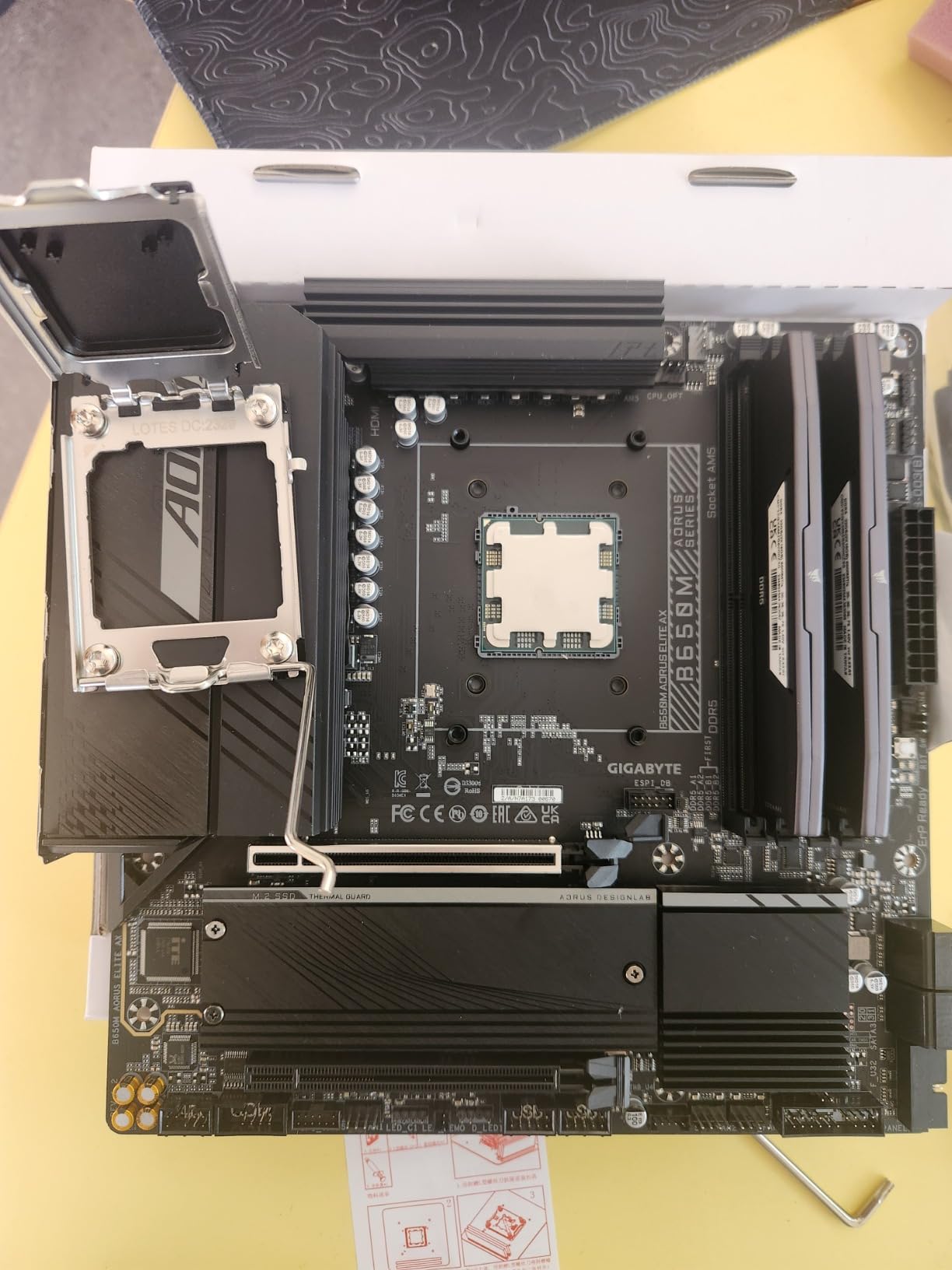 CORSAIR Vengeance DDR5 32GB (2 x 16GB) Up to 6000MHz AMD Intel RAM customer photo 1