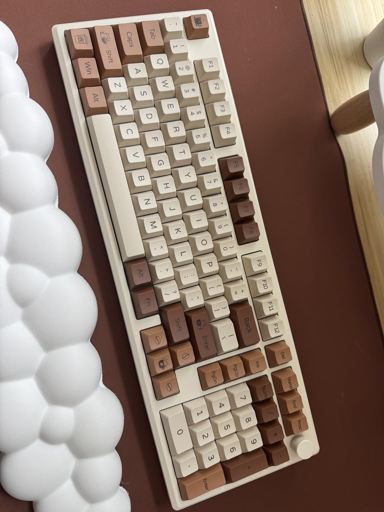 Spring Tea 140 Keys PBT Dye-Sub Keycaps (Cherry Profile, Spring Tea) | Cherry Profile Keycaps with Dye-sub PBT for Fade-resistant Legends, includes Key Puller, Fits Cherry/Gateron MX Switches customer photo 1