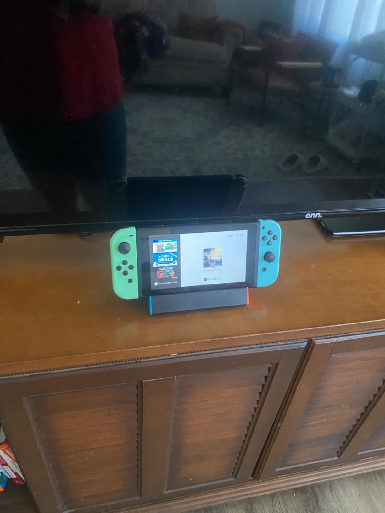 Switch Dock, TV Dock Station for Switch/Switch OLED, with 4K@60Hz HDMI Output/Type C Port/USB 3.0 Port for Nintendo Switch Dock (Incompatible with Nintendo Switch 2) customer photo 1