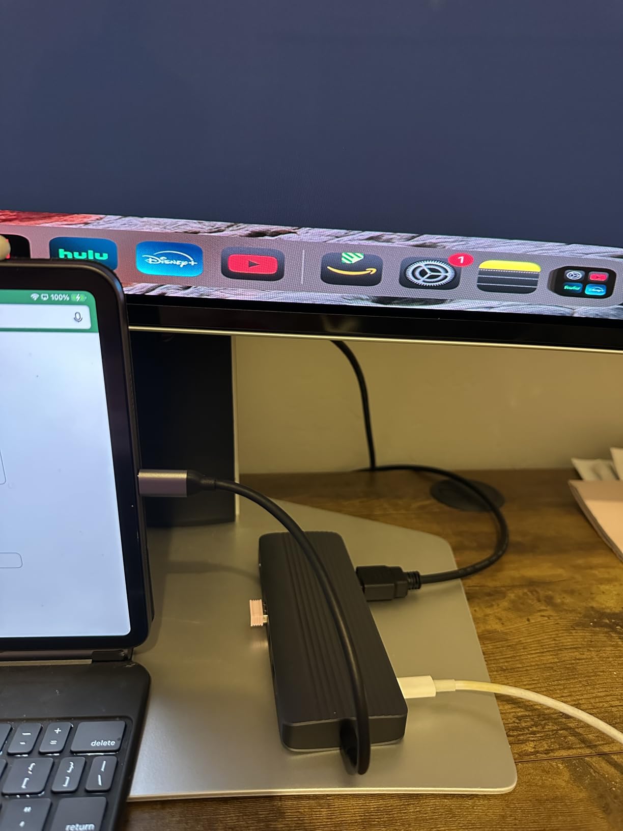 Anker Laptop Docking Station 3 Monitors, 14in1 USBC Hub with Triple Display | Dual 4K HDMI USB C Docking Station, VGA, 80W Max PD, USBA and USBC Data Ports, for Dell XPS and More (Charger Not Included) customer photo 2