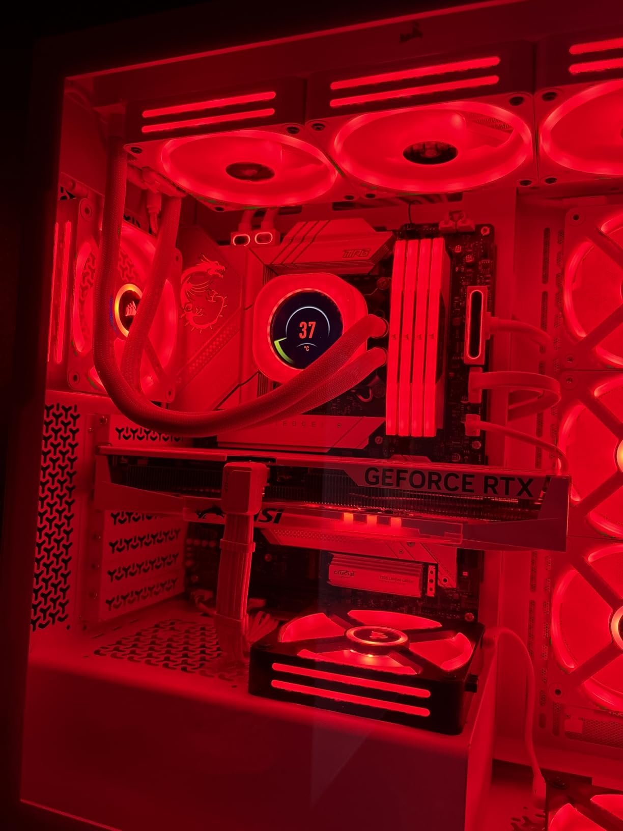 Intel Core i7-14700K New Gaming Desktop Processor 20 cores (8 P-cores + 12 E-cores) with Integrated Graphics - Unlocked customer photo 2
