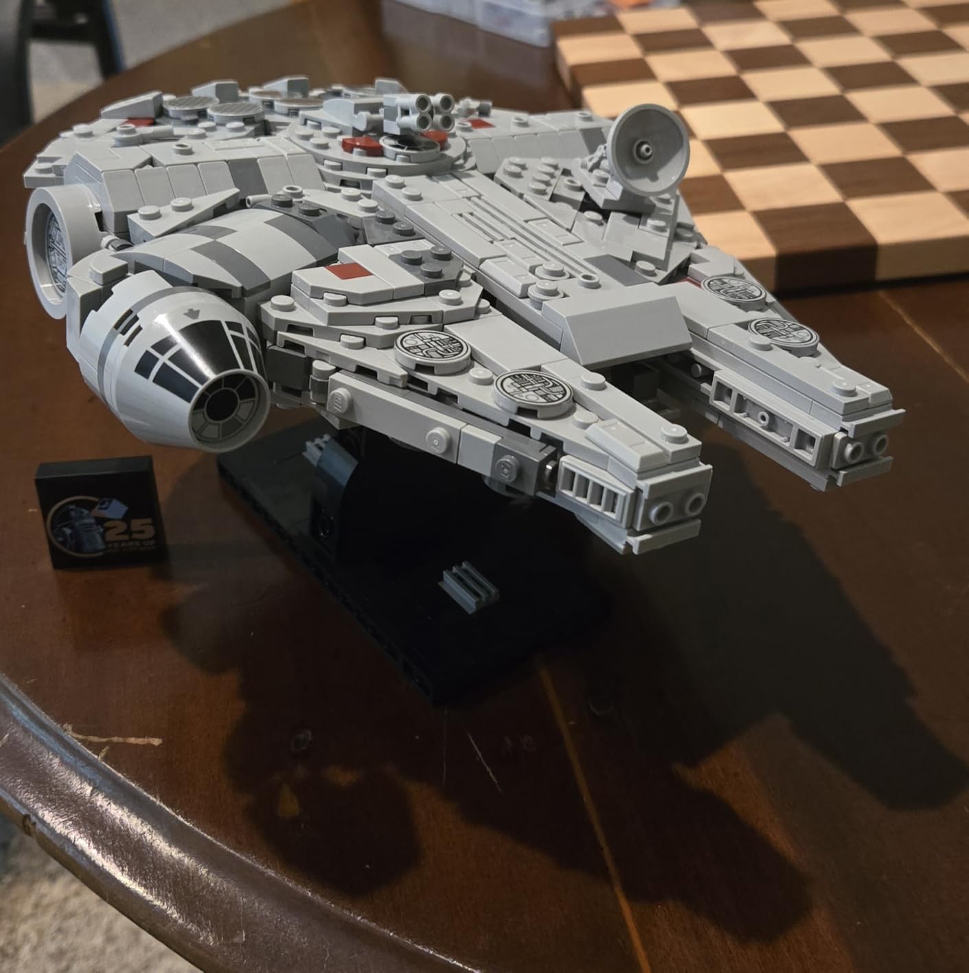 Star Wars Millennium Falcon 25th Anniversary Collectible - DIY Building Set for Adults - A New Hope Model with Display Stand - 75375 customer photo 1