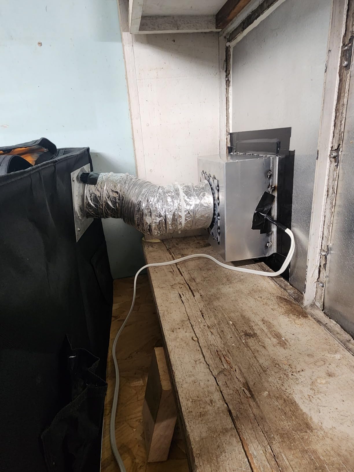 Creality Laser Engraver Cover V2.0 Fireproof and Dustproof Protective Enclosure with Exhaust Fan 4000RPM Pipe for Most Laser Cutter, Insulates Against Smoke, Odor and Noise Eye Protection720x720x400mm customer photo 2
