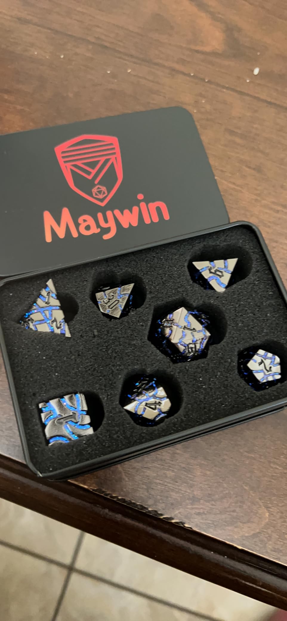 Cracked Rune Metal Dice Set for DND & RPG - Dark Fantasy Fractured Design, Premium Heavy Metal Polyhedral Dice with Deep Engraved Numbers, 7-Piece Set - Green Mystic Vein customer photo 2