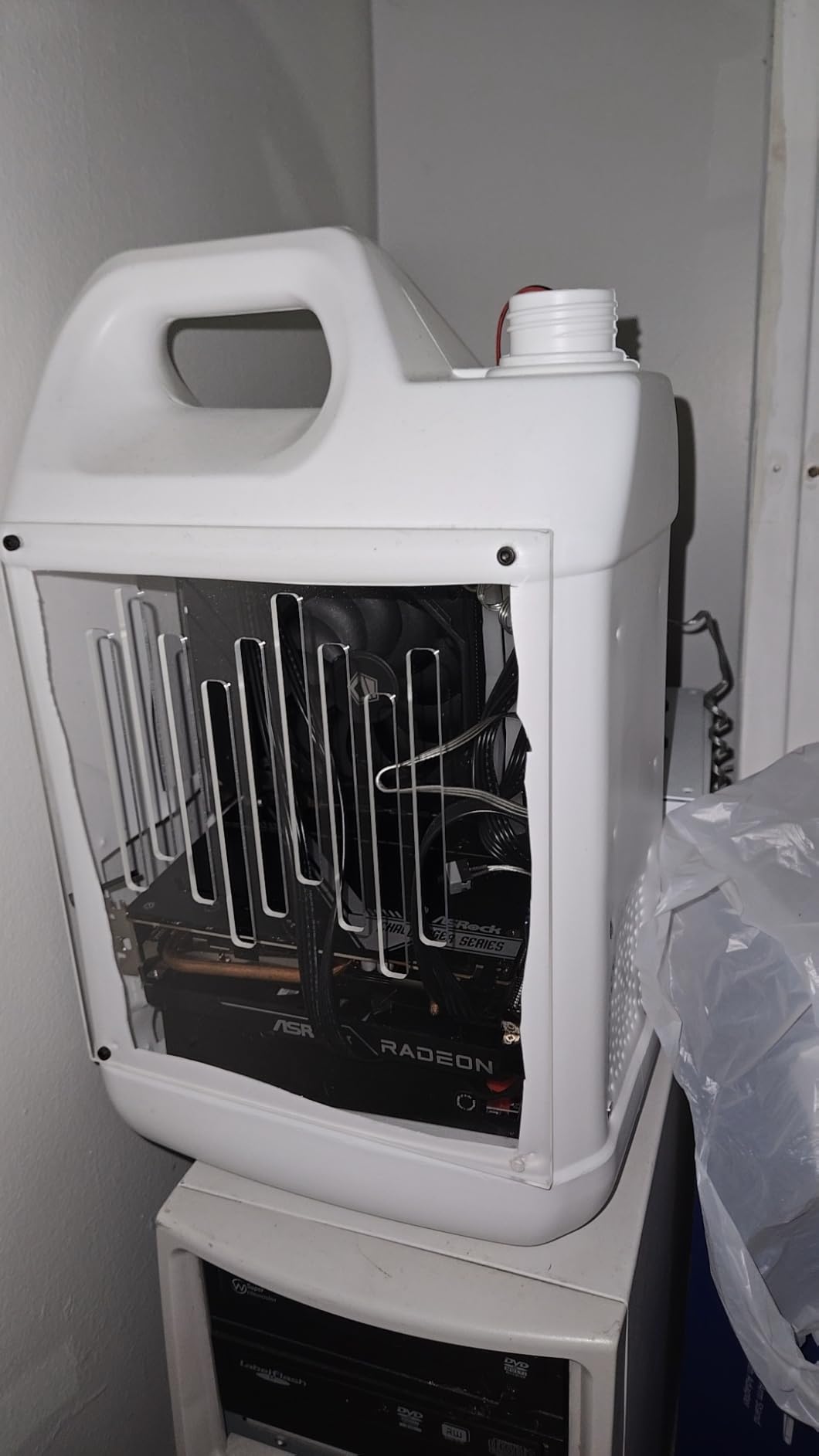 ASRock 620I Lightning WiFi AM5 Ryzen 7000 AMD A620 SATA 6Gb/s Mini-ITX Dual, (90-MXBMN0-A0UAYZ) customer photo 2