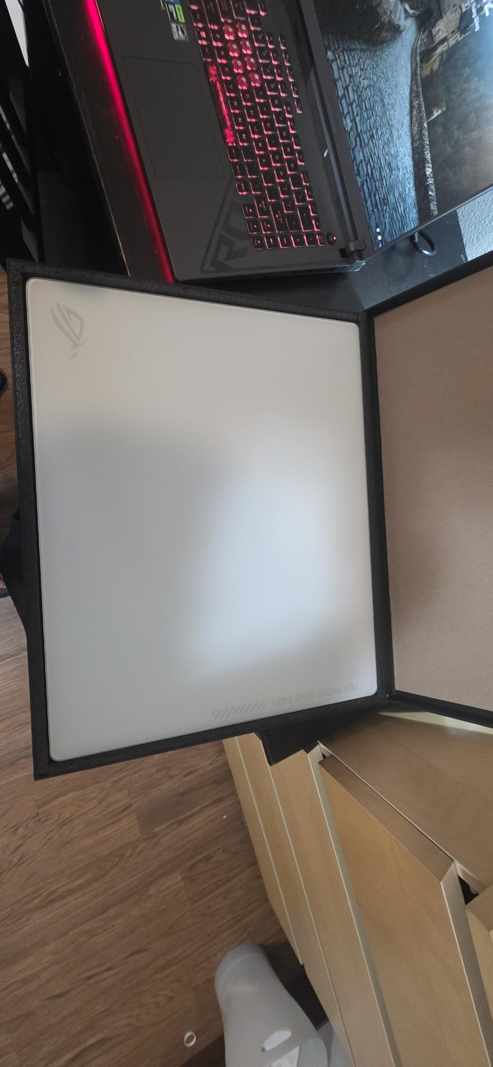 ASUS ROG Moonstone Ace L Glass Gaming Mouse Pad, 19.7