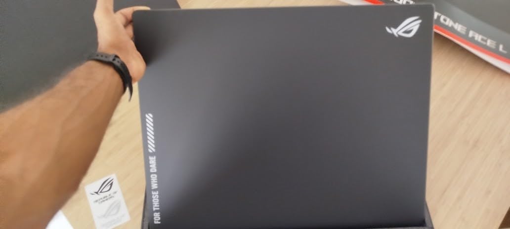 ASUS ROG Moonstone Ace L Glass Gaming Mouse Pad, 19.7