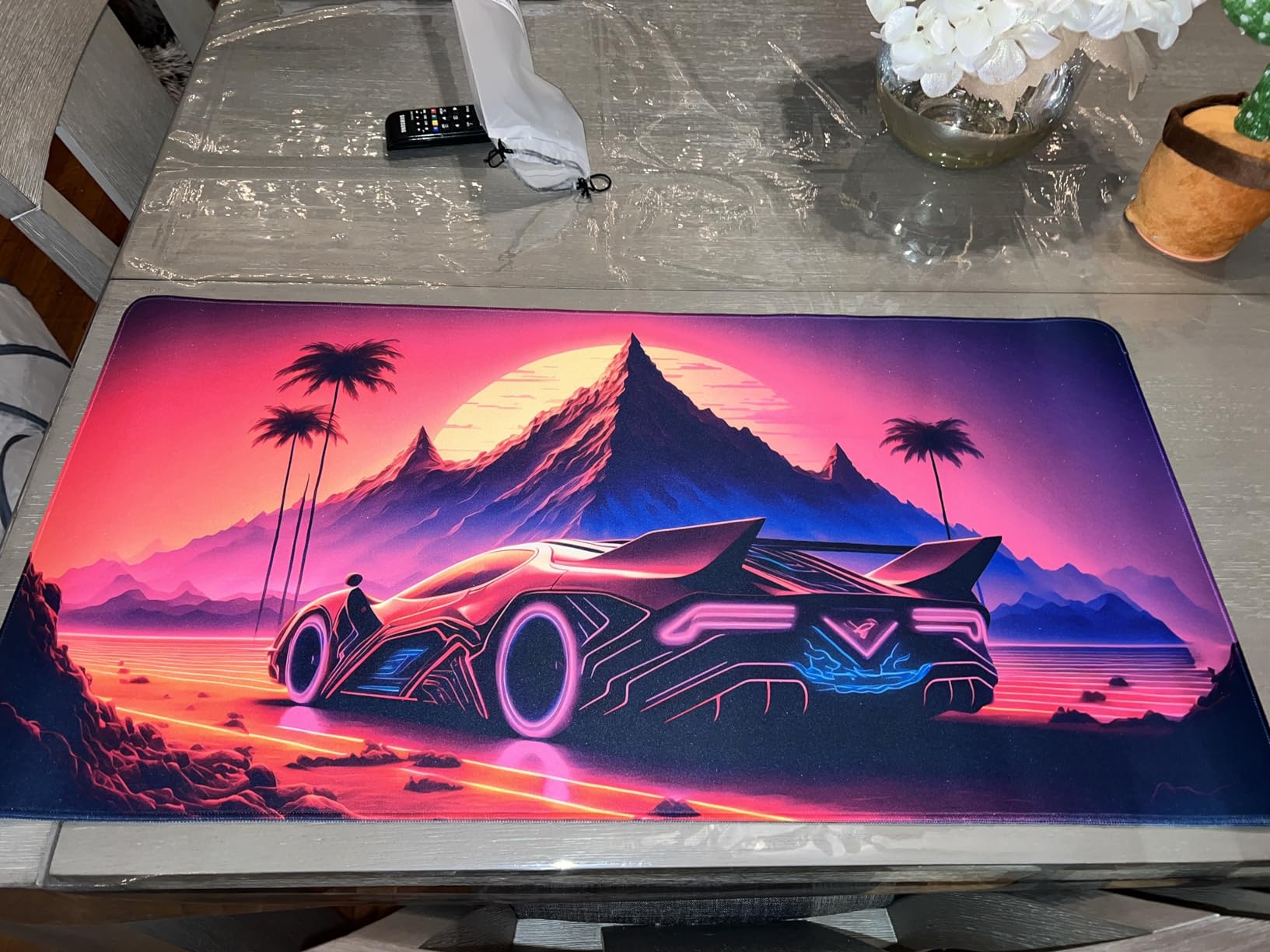 Synthwave Gaming Desk Mat, Retro 80s XXL Large Mouse Pad 31.5x15.7 in customer photo 2
