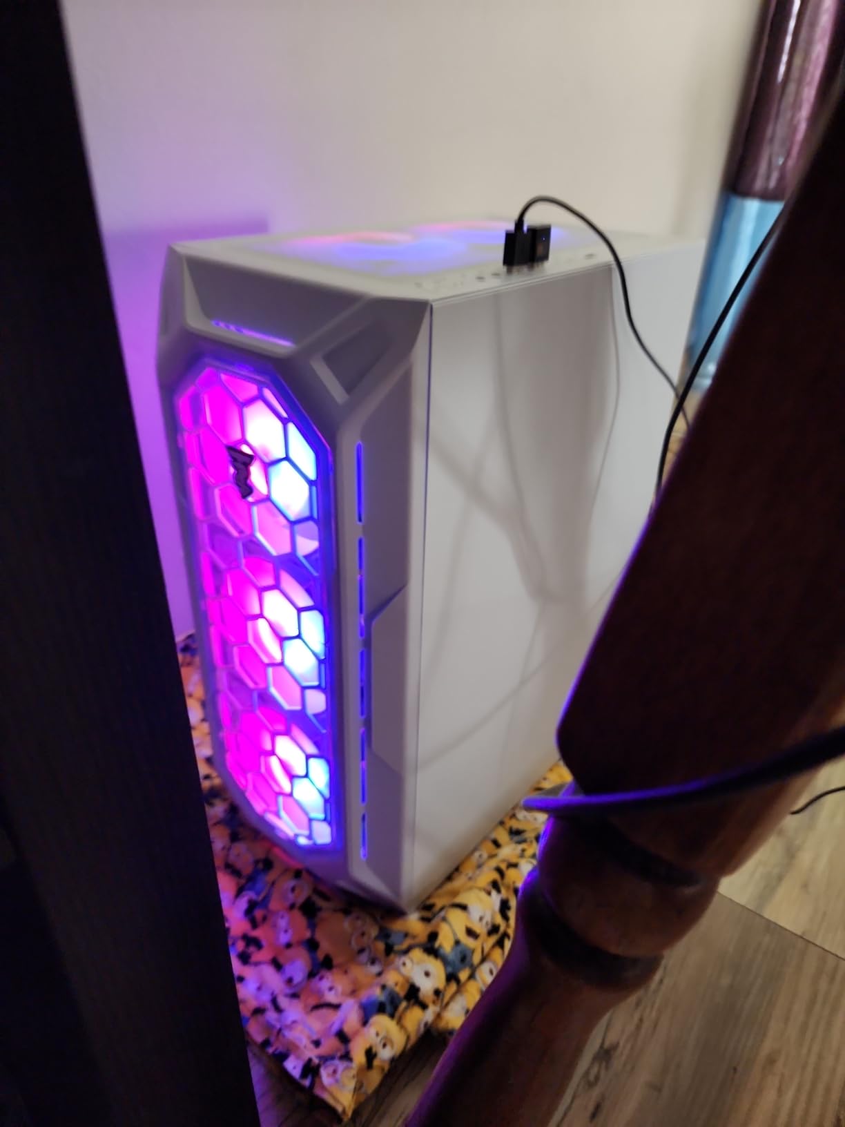 VIPRTECH Ghost 3.0 GamingPC, Ryzen 7, RTX 4060 8GB, 16GB/1TB SSD Onyx Black customer photo 1