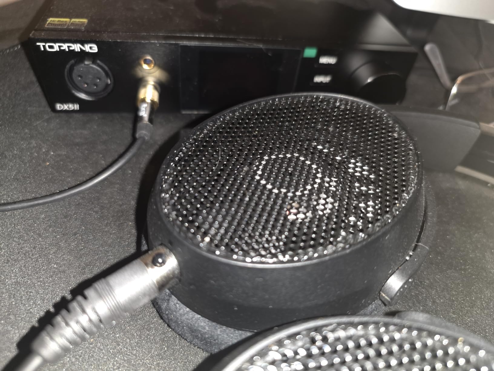Sennheiser HD 490 PRO Open-Back Professional Headphone | Open-back reference studio headphones with 1.8m cable and swappable ear pads for mixing, producing and monitoring customer photo 2