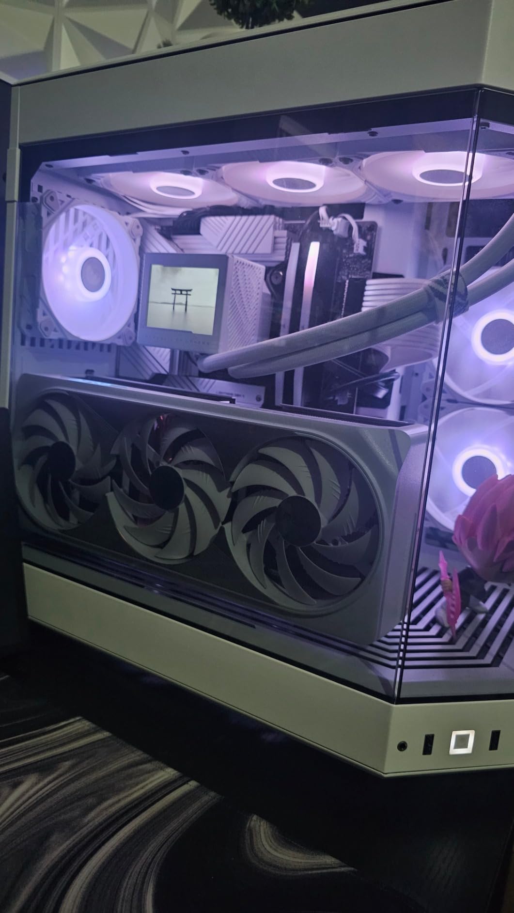 Gigabyte GeForce RTX 4080 Super AERO OC 16G Graphics Card, 3X WINDFORCE Fans, 16GB 256-bit GDDR6X customer photo 1