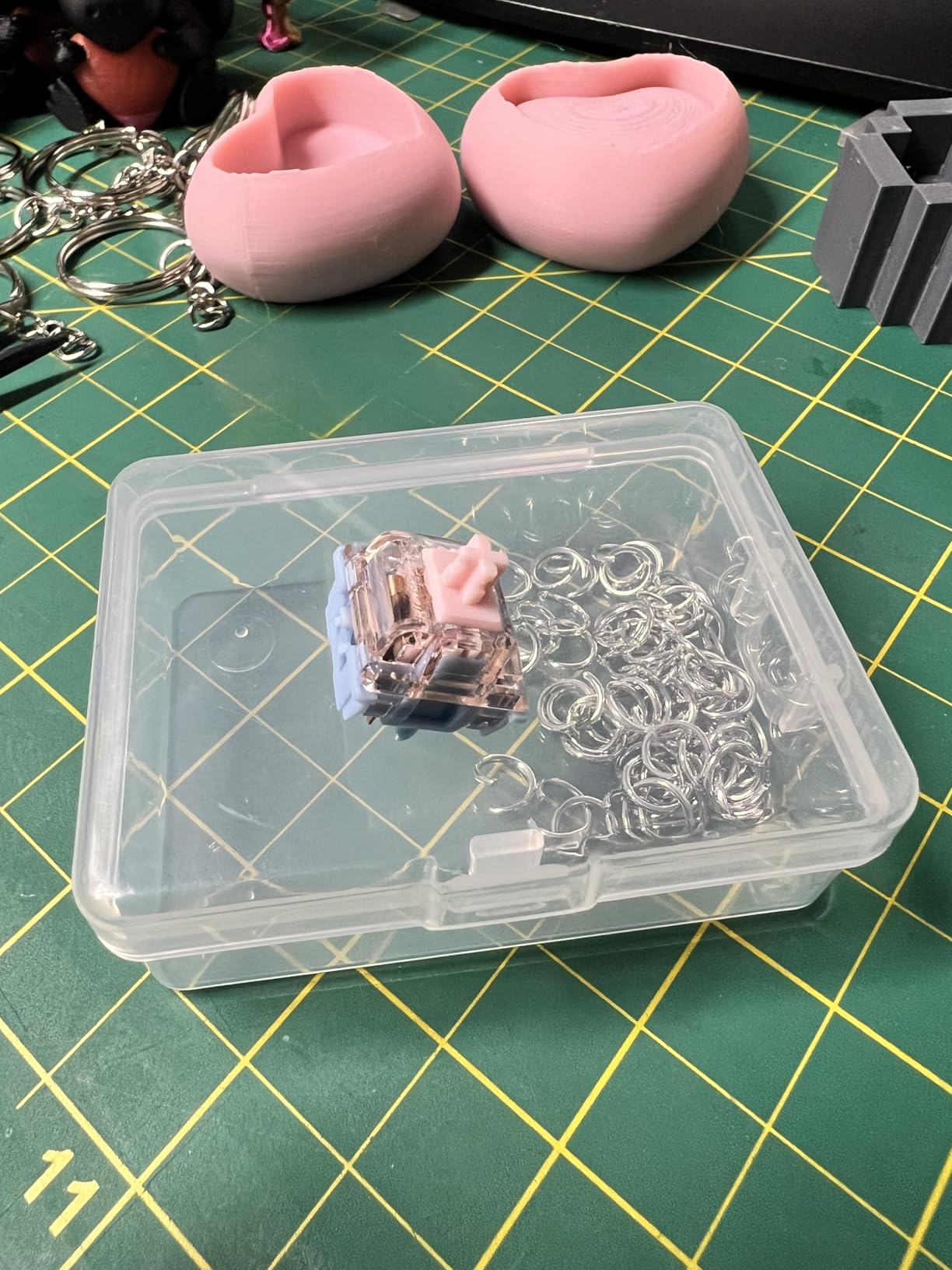 GATERON Melodic Clicky 5 Pin Pre Lubed Keyboard Switches(35) | RGB LED, Factory lubed, 60gf operating force, compatible for MX Mechanical Keyboard customer photo 2