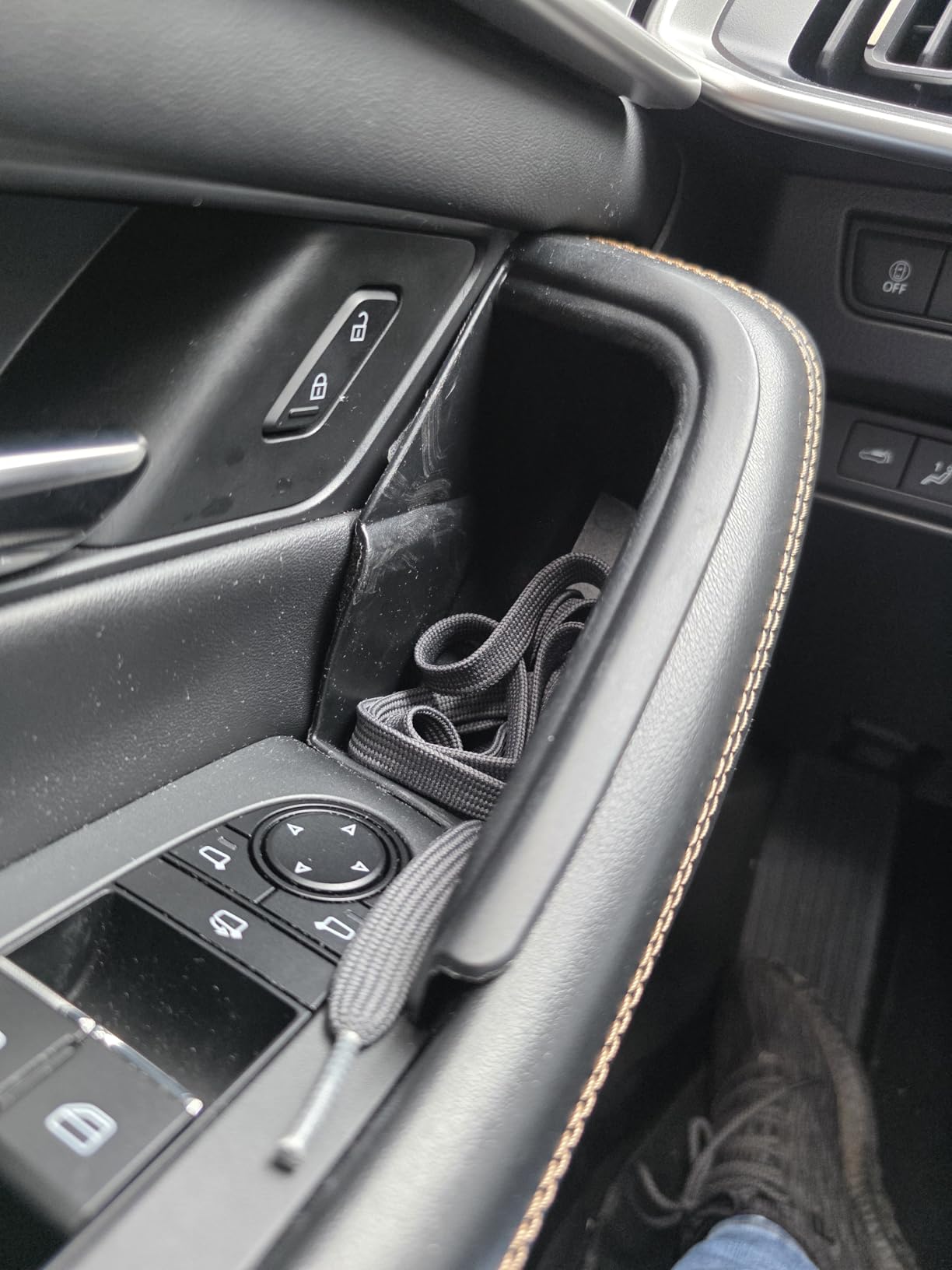 CDEFG for 2025 2026 Mazda CX-90 CX-70 Center Console Organizer Tray | for 2024 2025 2026 Mazda CX90 CX70 Accessories Middle Console Armrest Storage Box customer photo 2