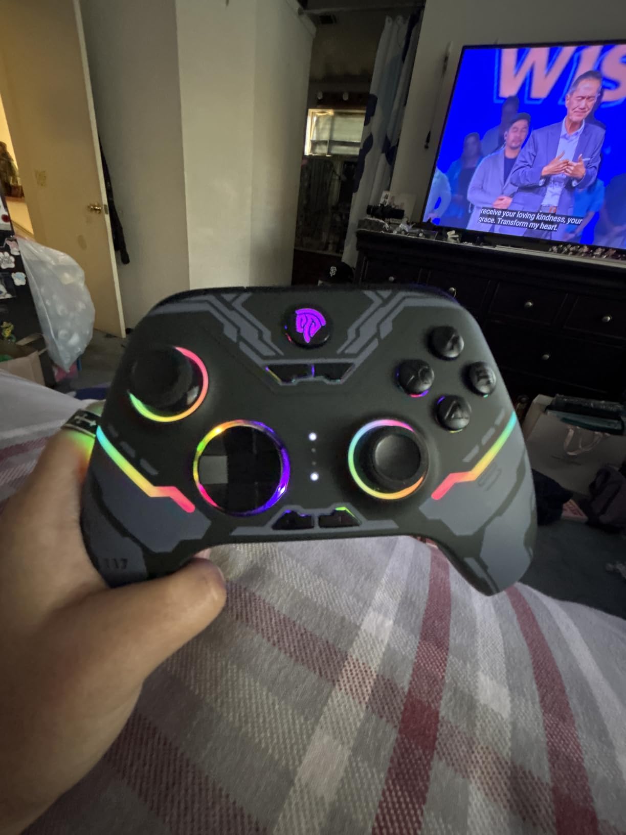 EasySMX X15 Wireless PC Controller for Gaming, Hall Effect Joysticks | 2 Back Buttons, 1000mah Battery, Gamepad for Windows PC, Steam, Switch, Android, Black customer photo 1