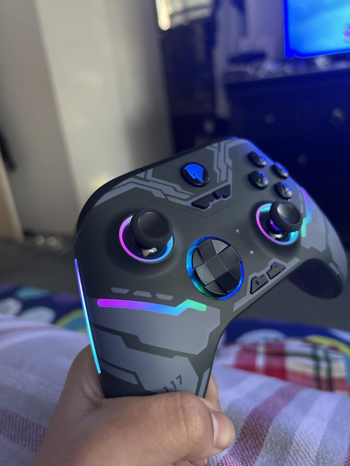 EasySMX X15 Wireless PC Controller for Gaming, Hall Effect Joysticks | 2 Back Buttons, 1000mah Battery, Gamepad for Windows PC, Steam, Switch, Android, Black customer photo 2