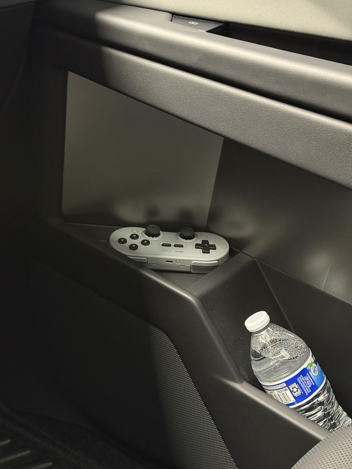 8BitDo SN30 Pro Bluetooth Controller with Hall Effect Joysticks, Rumble Vibration, and Turbo Function, Compatible with Switch/Switch 2, PC, macOS, Android, Steam Deck & Raspberry Pi (G Classic) customer photo 2