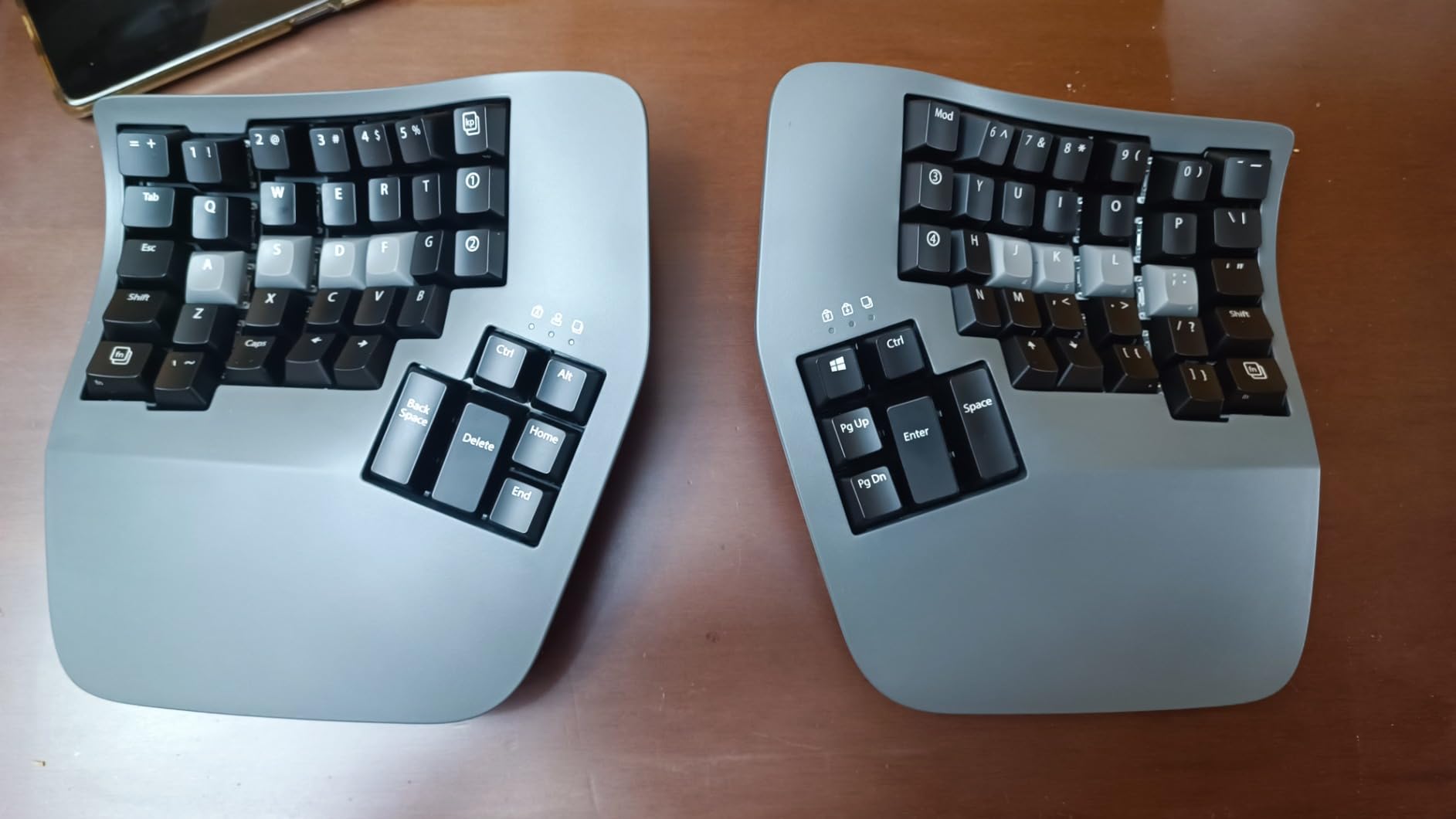 KINESIS Advantage360 Professional Split Ergonomic Keyboard - Bluetooth customer photo 1