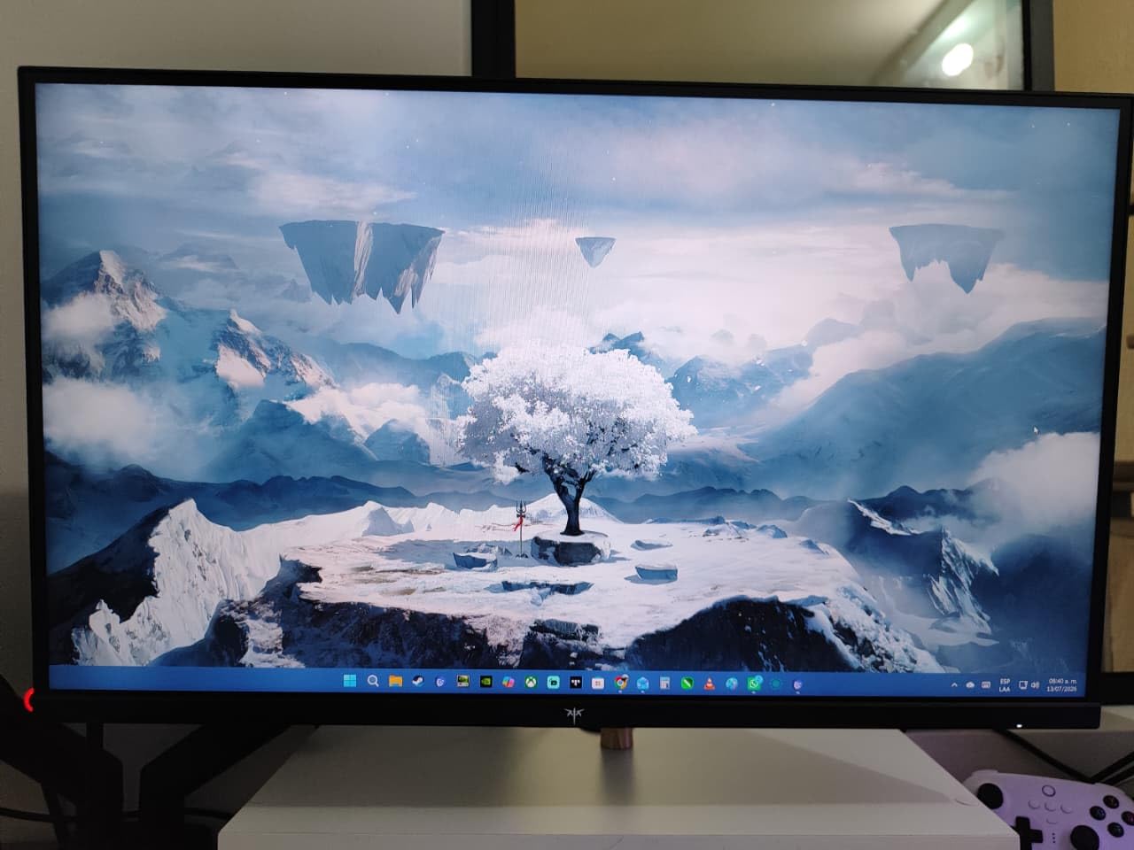 KTC 32 Inch Curved Gaming Monitor, FHD 1080P 165Hz 1500R Monitor, H32S17C | 122% sRGB with HDR, FreeSync PC Monitor, HDMI 2.0x2, DisplayPort 1.4, VESA Compatible, Tilt Adjustable, Eye Care customer photo 2