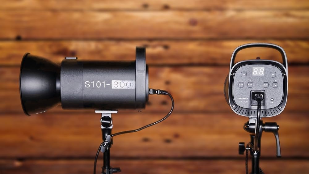NEEWER 600Ws Studio Monolight Flash Light Kit: 2 Pack S101-300W PRO 5600K Strobe Lights with 2.4G Trigger/150W Modeling Lamps/Bowens Mount/Softboxes/Stands/Reflector/Bag customer photo 2