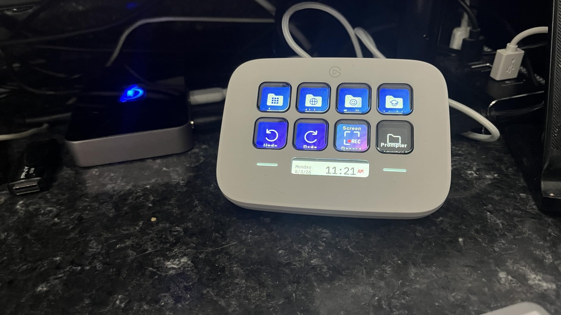 Elgato Stream Deck Neo, 8 Customizable Keys, 2 Touch Points | Automates repetitive tasks, Compatible with Zoom, Teams, Office apps, Smart home control, Zero-plastic packaging customer photo 1