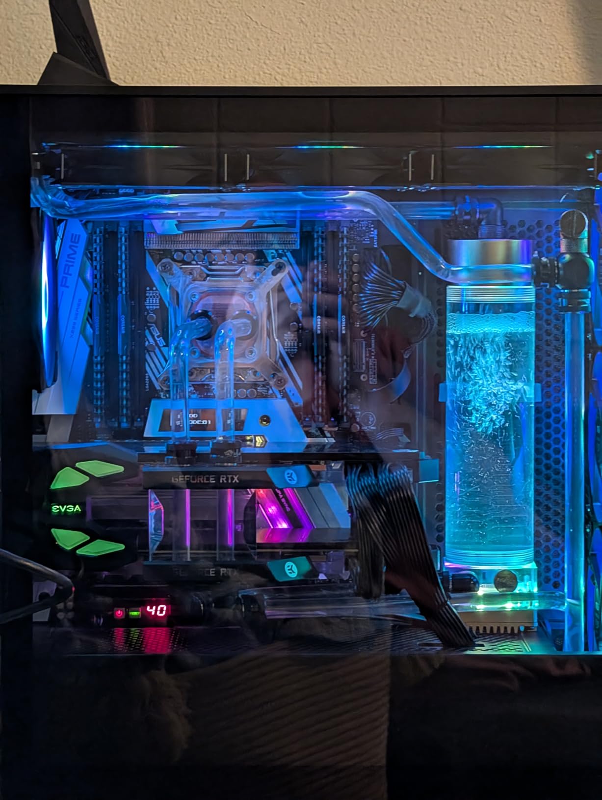 MSI MAG Forge 321R Airflow - Premium Mid-Tower Gaming PC Case - Tempered Glass Side Panel - ARGB 120mm Fans - Liquid Cooling Support up to 360mm Radiator - Vented Front Panel customer photo 2