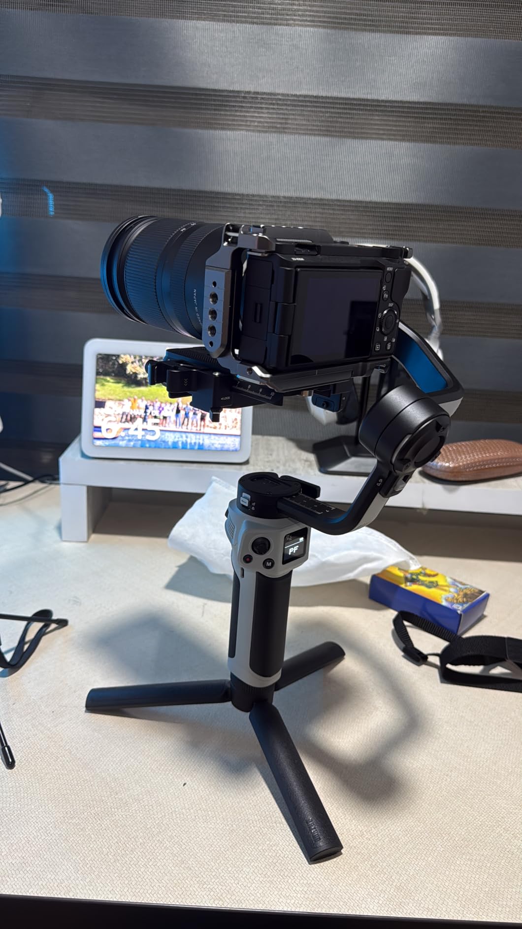 ZHIYUN CINEPEER Weebill 3E, 3-Axis Lightweight Gimbal Stabilizer for DSLR & Mirrorless Camera Canon/Sony/Panasonic/Nikon, 3KG Payload, Native Vertical Shooting, Bluetooth Shutter Control customer photo 2