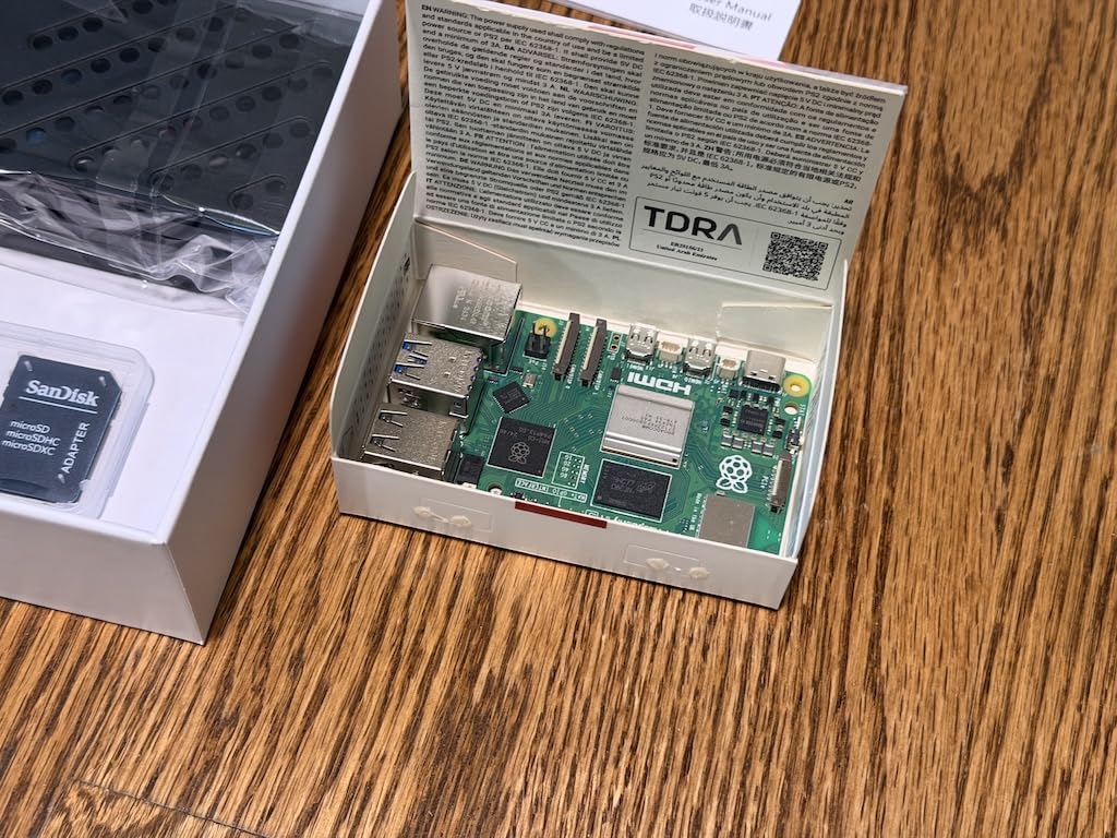 RasTech Raspberry Pi 5 8GB Kit 64GB Edition with Active Cooler, 27W GaN 5.1V5A USB-C Power Supply, Pi5 8GB Board, 64GB Card Readers Kit, Pi 5 Case, Dual 4K Micro HD Out Cables and User Manual customer photo 1