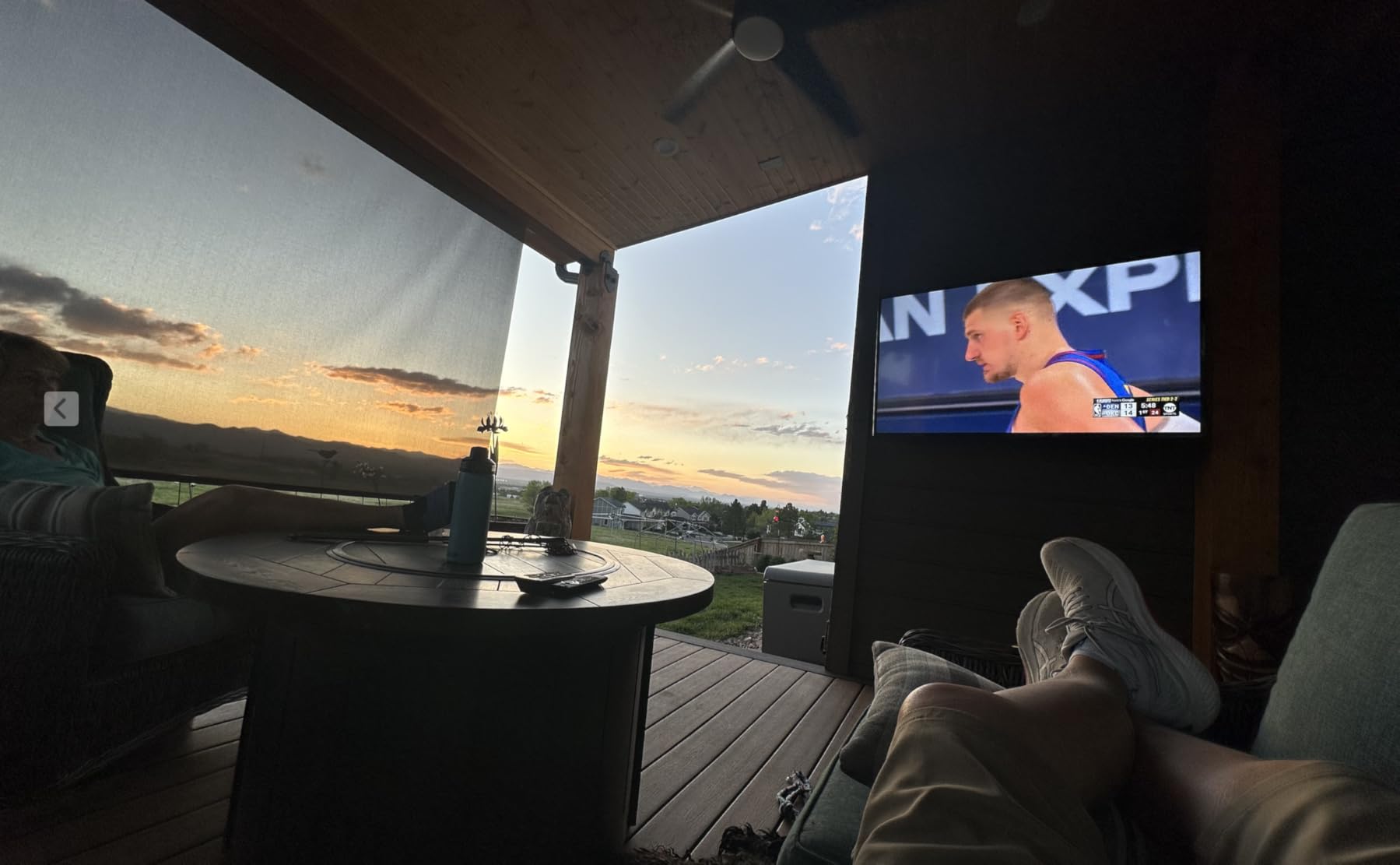 SYLVOX Outdoor TV, 75 inch 2000 nits Full Sun Outdoor TVs, Weatherproof TV | 4K Smart, IP56 Waterproof, Sunlight Readable, Support Dolby Vision Atmos, for Poolside Backyard Business (Pool Pro 3.0 /2026) customer photo 2