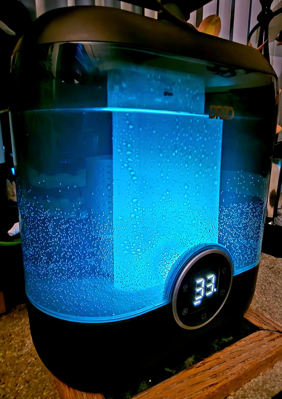 DREO 6L Smart Humidifiers for Bedroom, Large Room, 60H Runtime, Quiet 28dB | Top Fill Supersized Cool Mist Humidifier for Plants, Indoor, Home, Night Light, App/Touch/Voice Control, Ebony customer photo 2