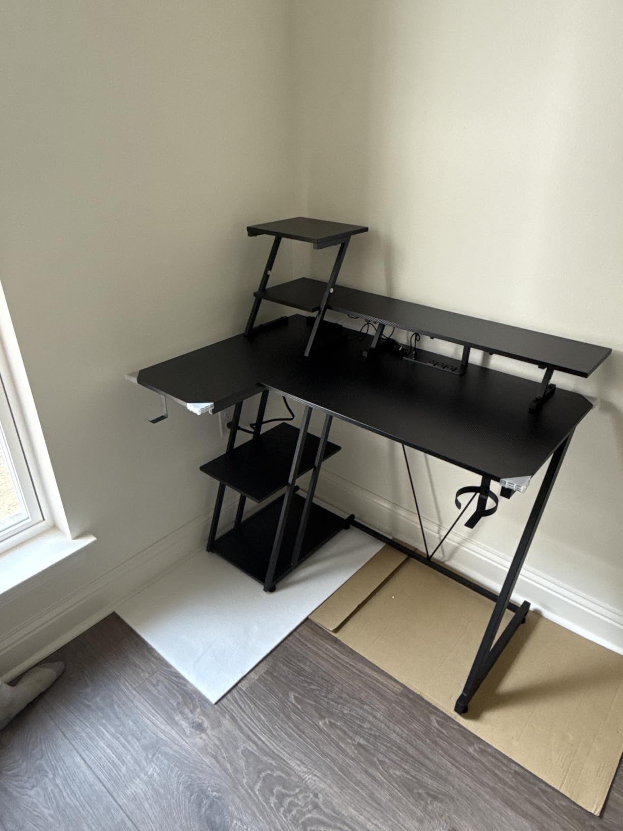 Korfile 40 Inch Gaming Desk with LED Lights & Power Outlet, L Shaped Computer Gaming Table with Storage Shelves, Reversible Corner Desk with Monitor Stand for Home Office, Carbon Fiber Black | L Shaped Computer Gaming Table, Reversible Corner Desk, Storage Shelves, Monitor Stand, for Home Office & Gaming Room customer photo 1