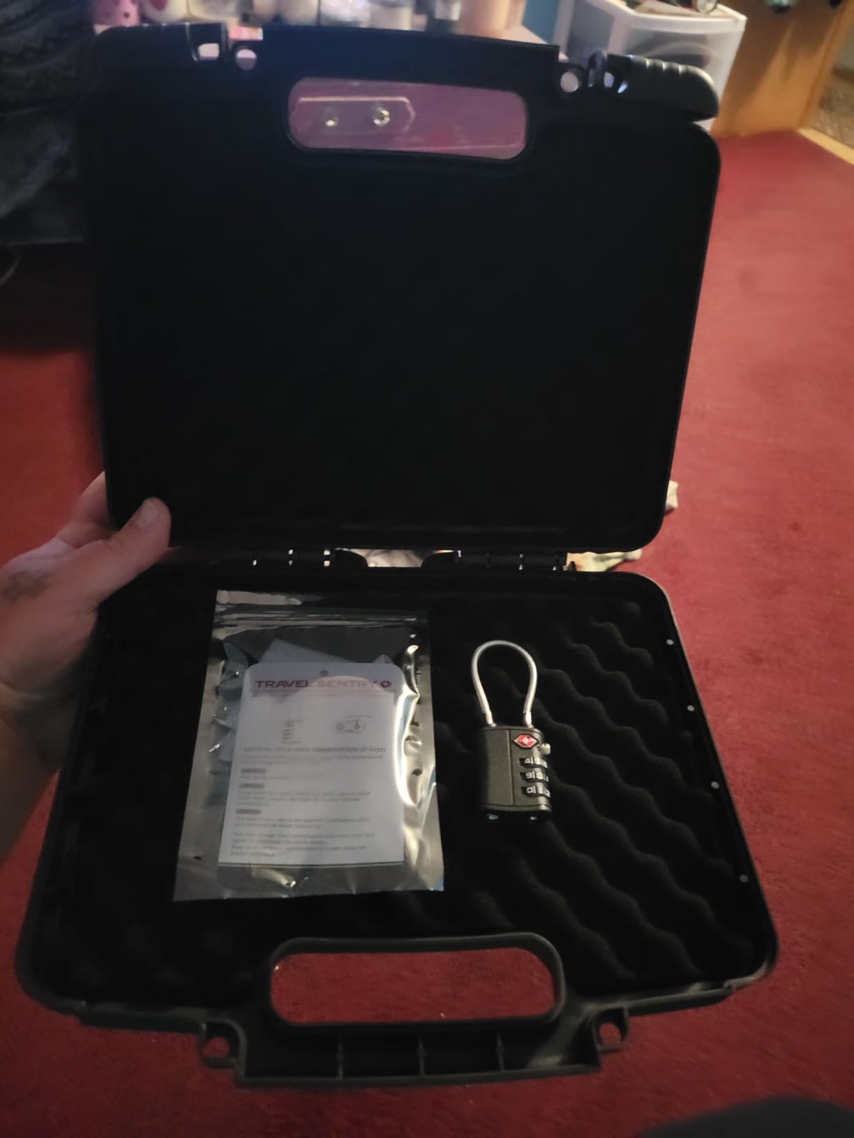Kinghardcase 9mm Gun Case Lockable, TSA Approved Firearm Travel Case with TSA Lock, Pistol Case Hard Shell, Gun Safe for Handgun - Shockproof Gun Storage customer photo 2