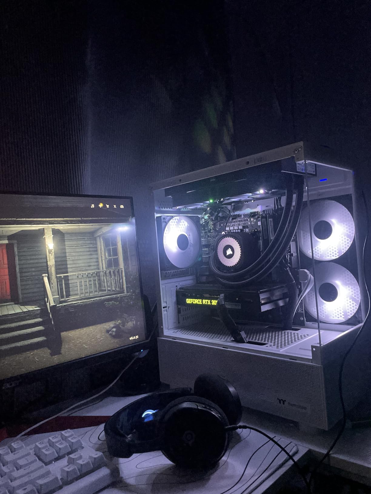 Thermaltake View 170 TG ARGB Black Micro-ATX Case; 3x120mm ARGB Fans Included; Supports Up to 280mm Radiator; Front & Side Dual Tempered Glass Panel; CA-1Z4-00M1WN-00; 3 Year Warranty customer photo 1