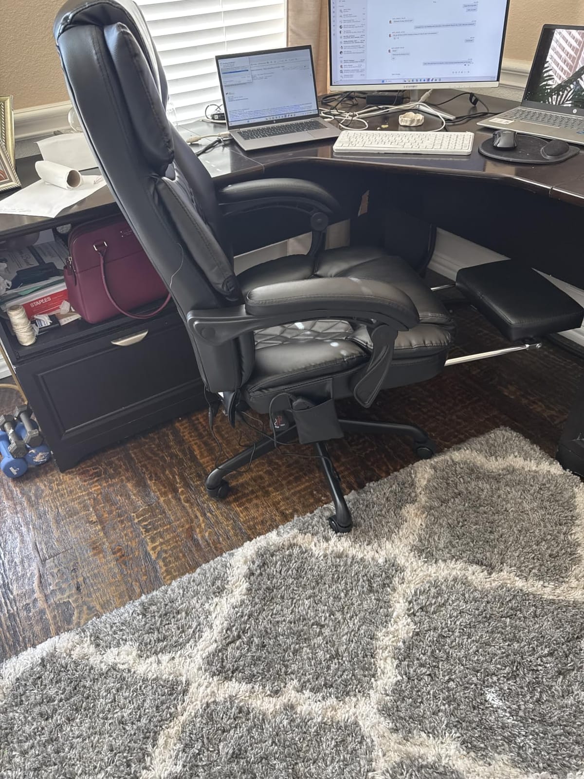 Massage Office Chair with Foot Rest 6 Points Vibration and Heat Home Office Desk Chairs for Heavy People 400lbs Reclining Managerial Chairs Ergonomic Executive Chair (Black) customer photo 1